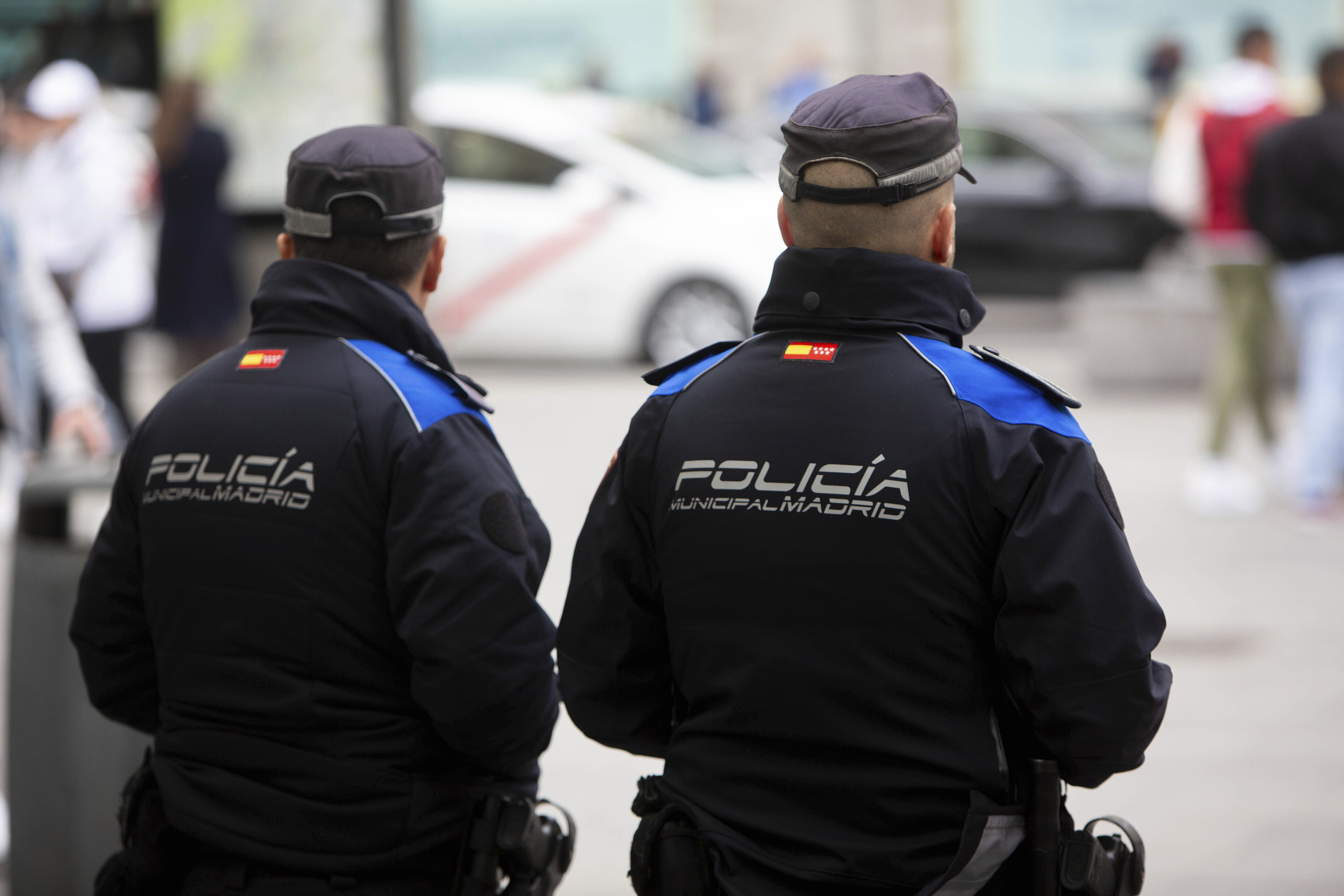 Una indigente denuncia que fue violada por un hombre en un parque de ...