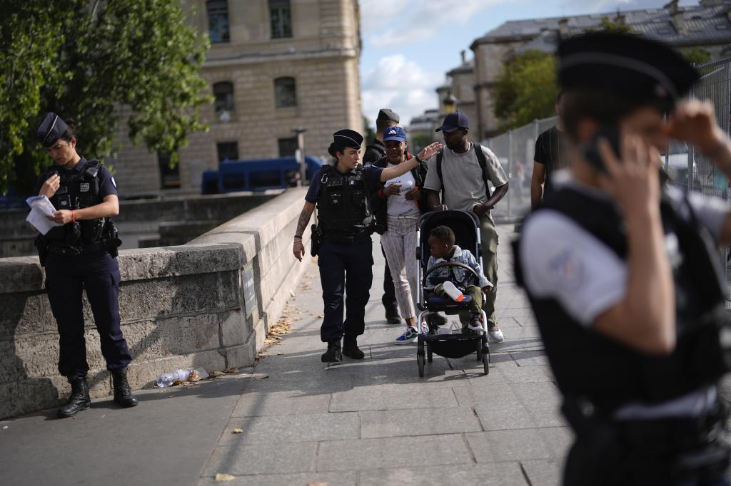 Paris Olimpiyat 'alanı': “Burası karantinaya benziyor”
