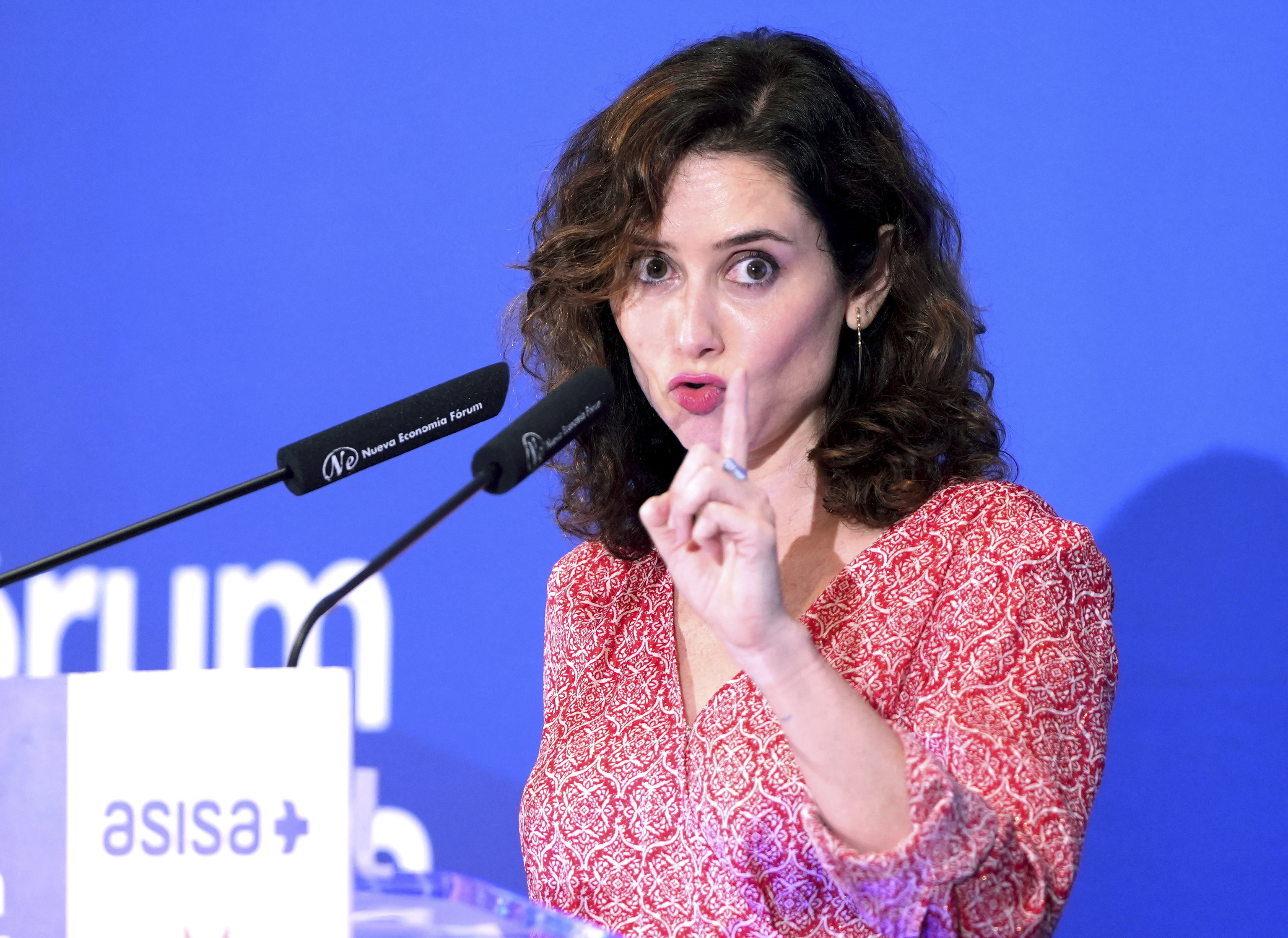 De suelo dotacional a viviendas: Ayuso exprime sus cambios en las leyes ...