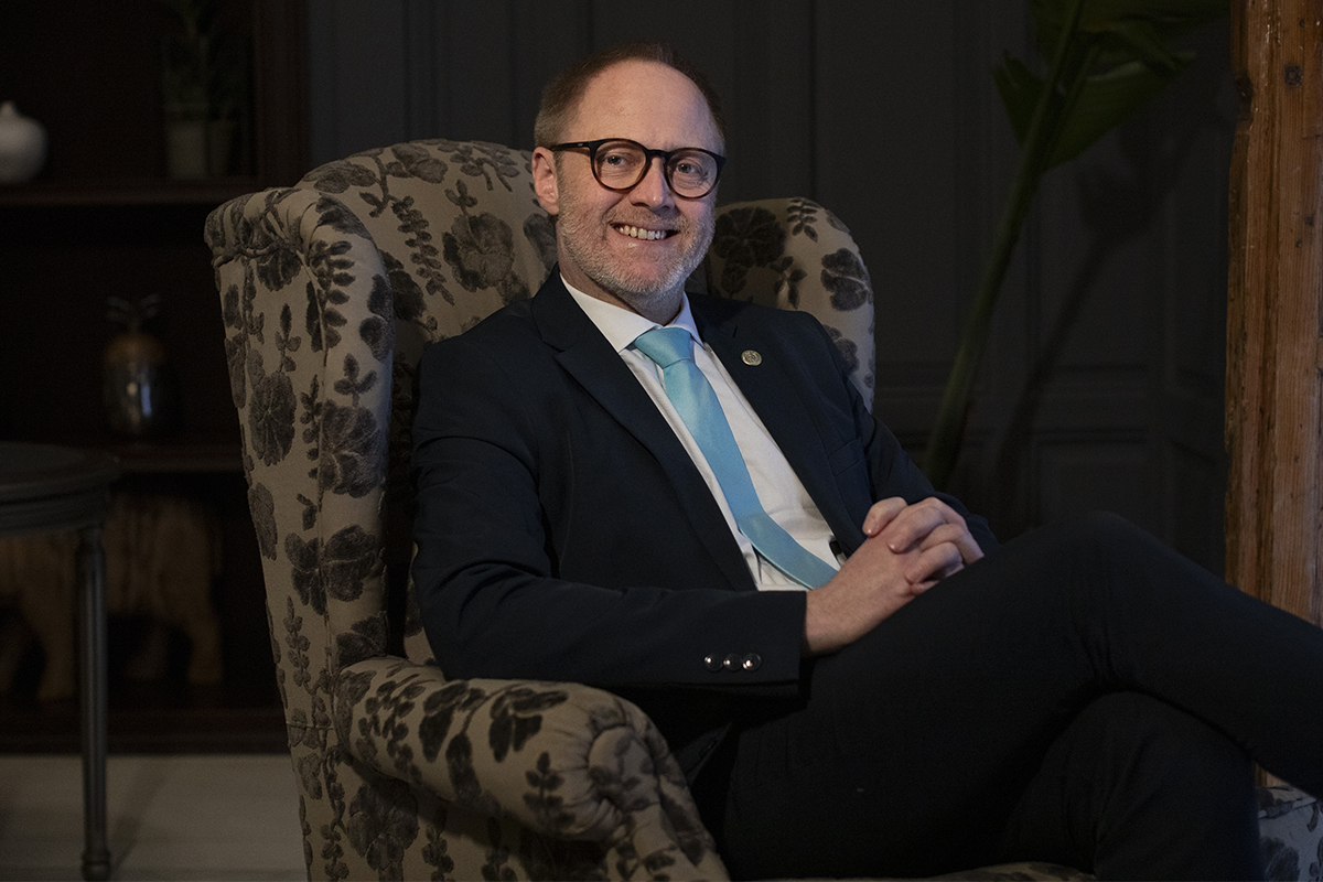 Nicolas Penin, Gran Maestro del Gran Oriente de Francia, en un hotel de Madrid.