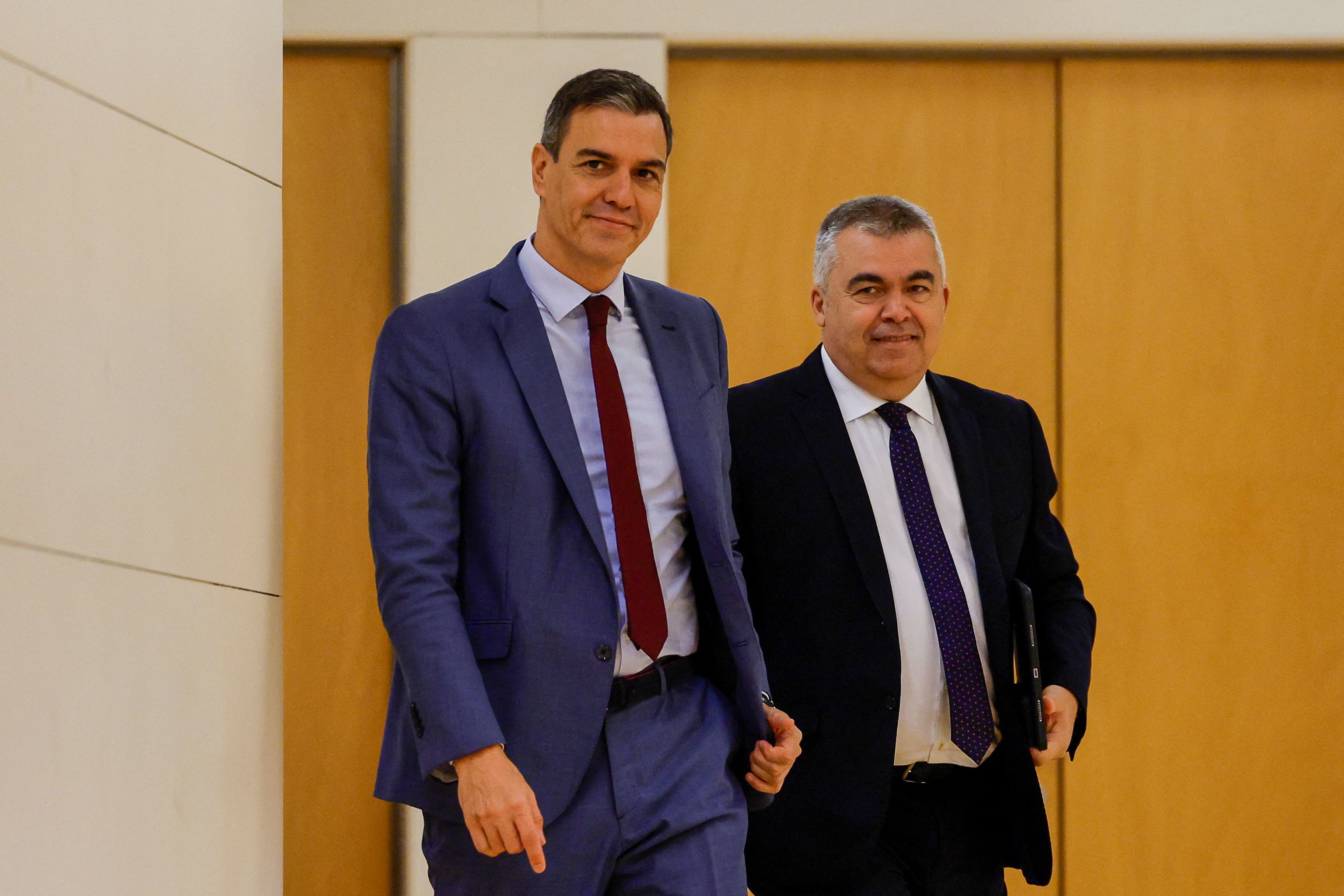 A qué hora es hoy la rueda de prensa de Pedro Sánchez y dónde verla en ...