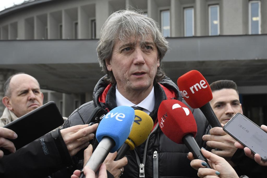 El PSOE de Castilla y León y el de Castilla-La Mancha piden "autocrítica" a Ferraz tras las debacles electorales de Extremadura y Aragón