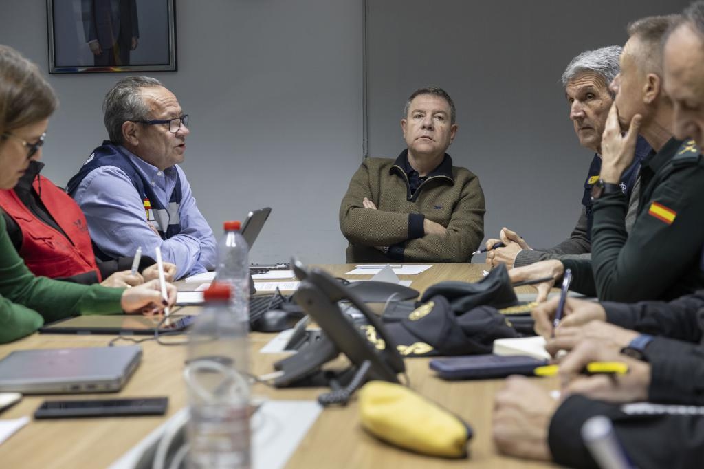Page pide que Sánchez adelante las generales para no arrastrar al PSOE: "No puede ser que termine hundiéndose a toda la infantería para que exista el cuartel general"