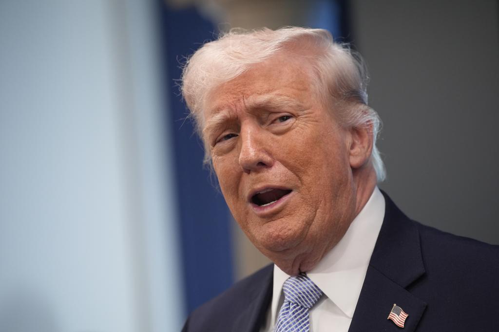 Las embajadas iraníes trolean a Trump en X por sus amenazas si no se abre el Estrecho de Ormuz: «Hemos perdido las llaves»