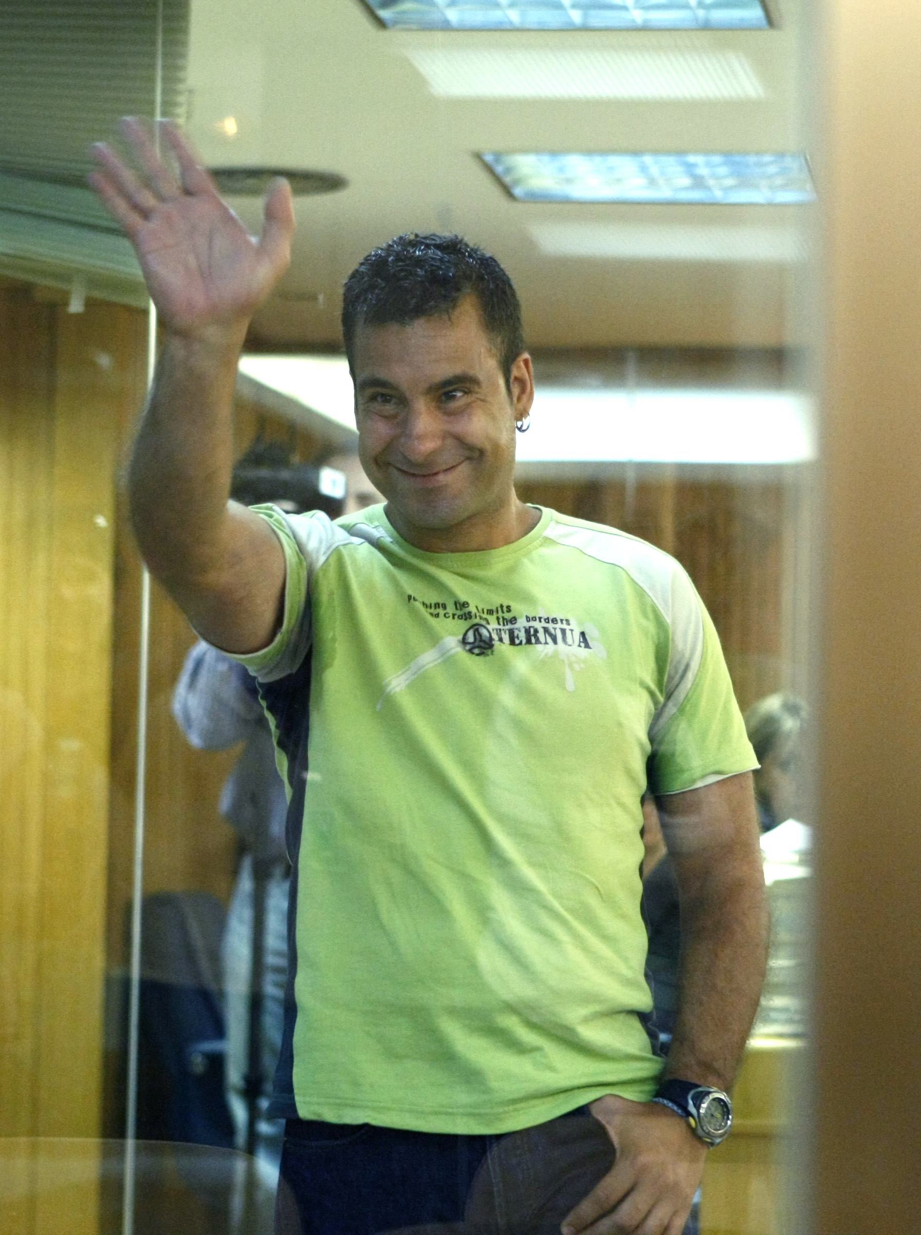 El Gobierno vasco premia al etarra que asesinó a Tomás y Valiente con un tercer grado que le permitirá cumplir su condena en su casa