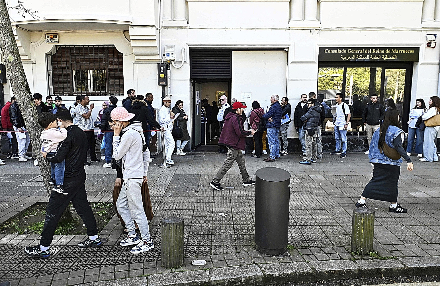 Ocho CCAA del PP batallarán contra la regularización de 500.000 inmigrantes, pero Andalucía se desmarca: 