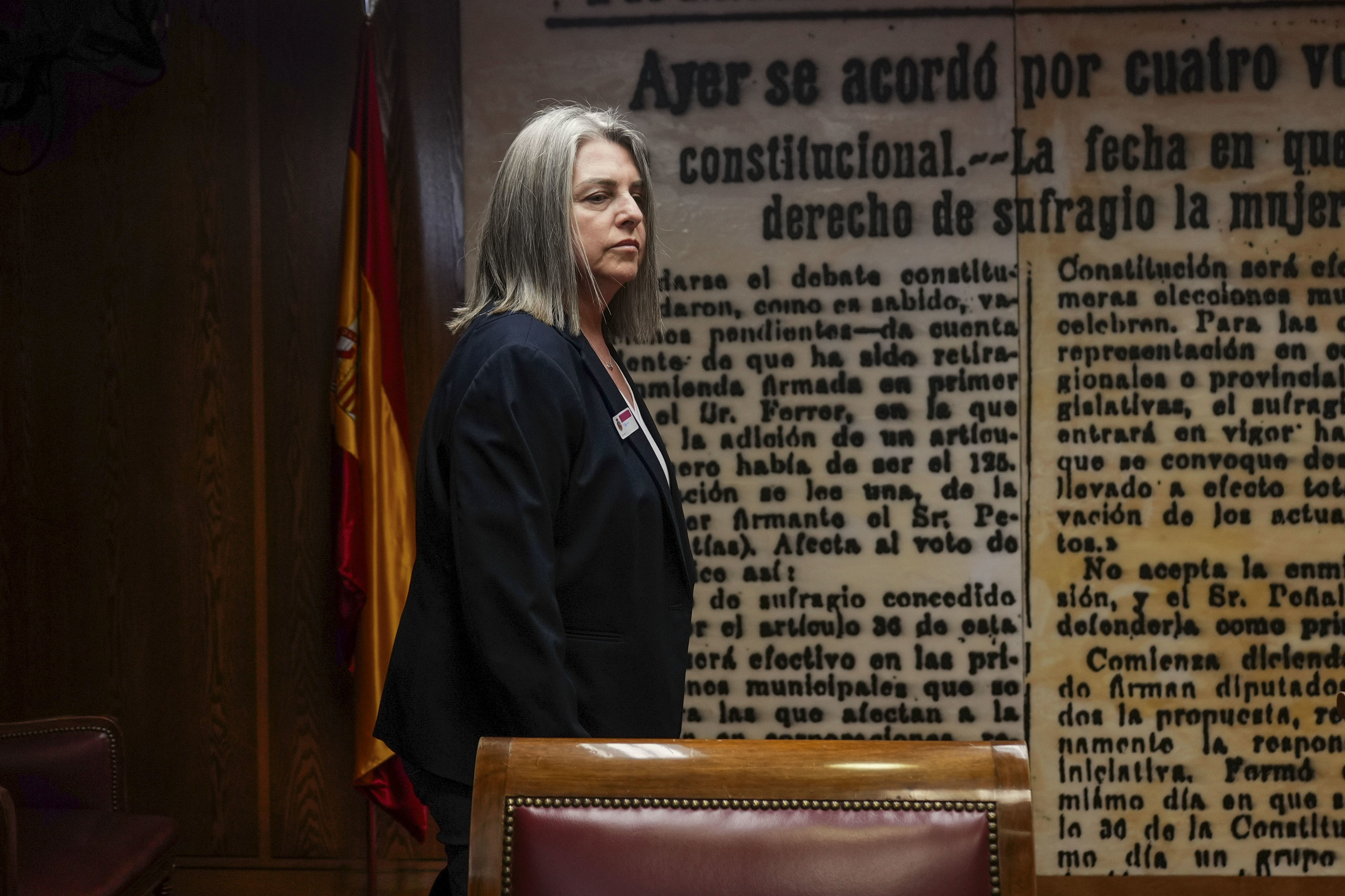 Y Francisca 'Paqui' Muñoz se hundió en su móvil