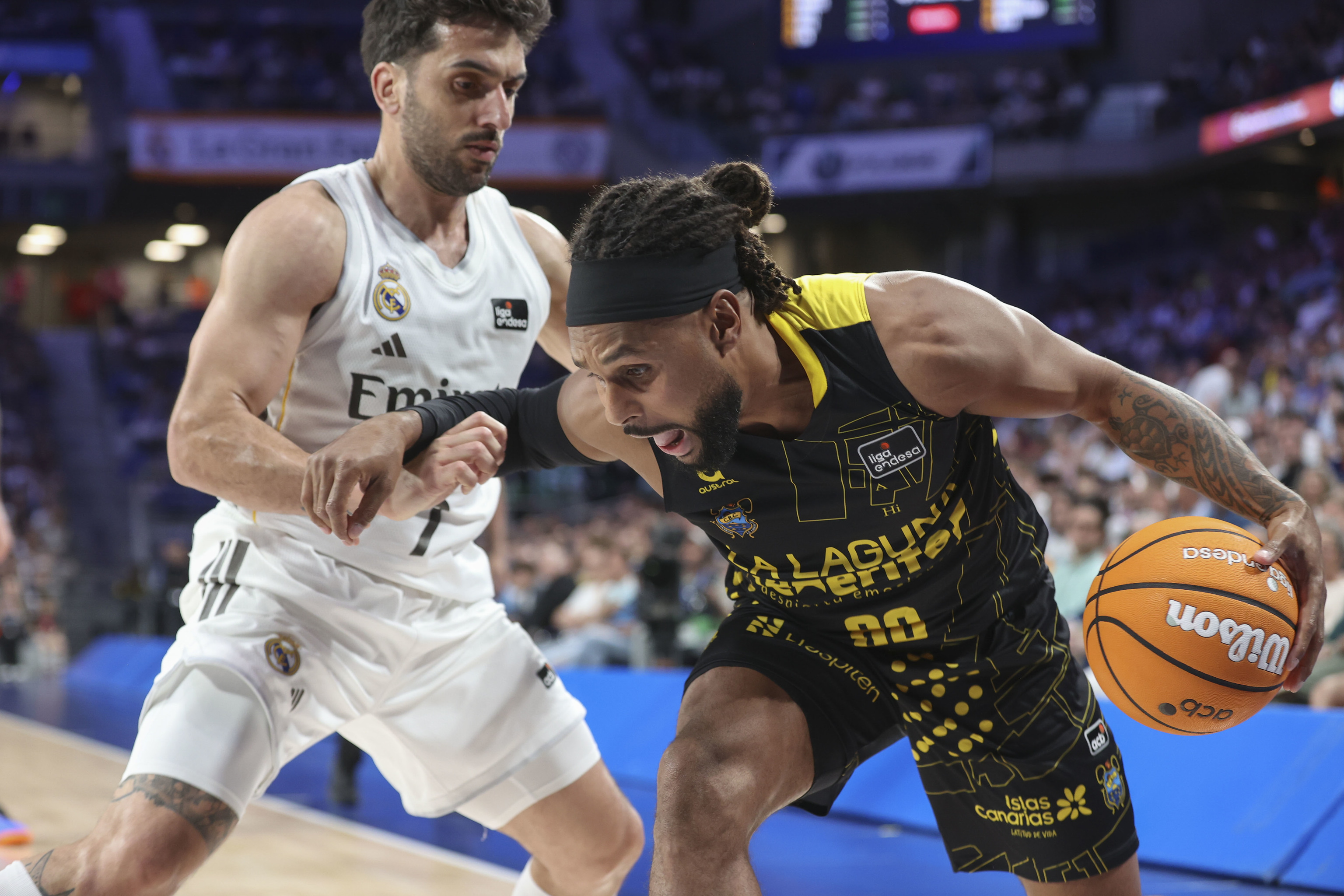 Marcelinho y Patty Mills, 80 años entre los dos, acaban con la racha del Real Madrid