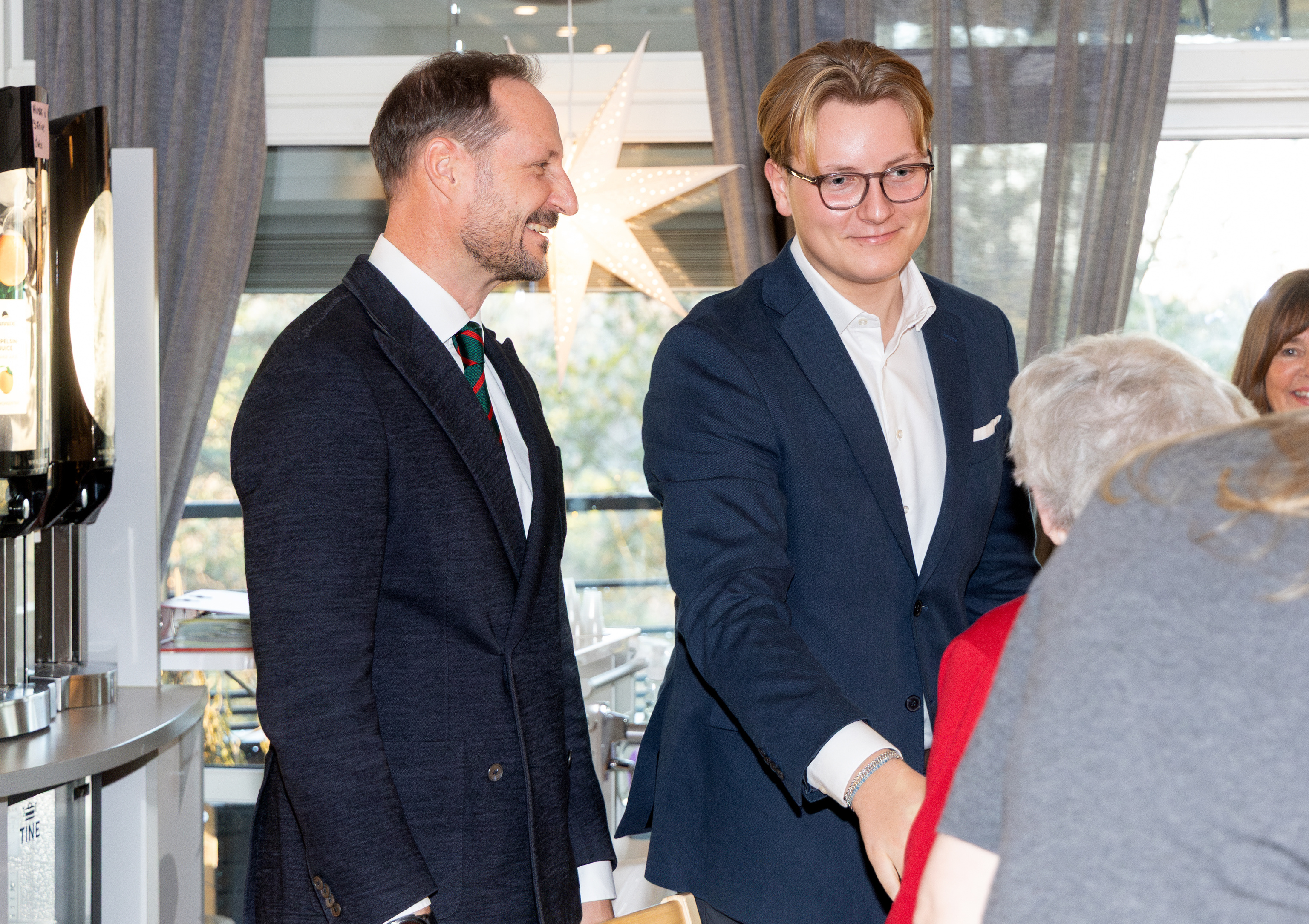 Sverre Magnus cobra protagonismo: desplaza a su madre, Mette-Marit, enferma y acosada por los escándalos, como representante de la Corona