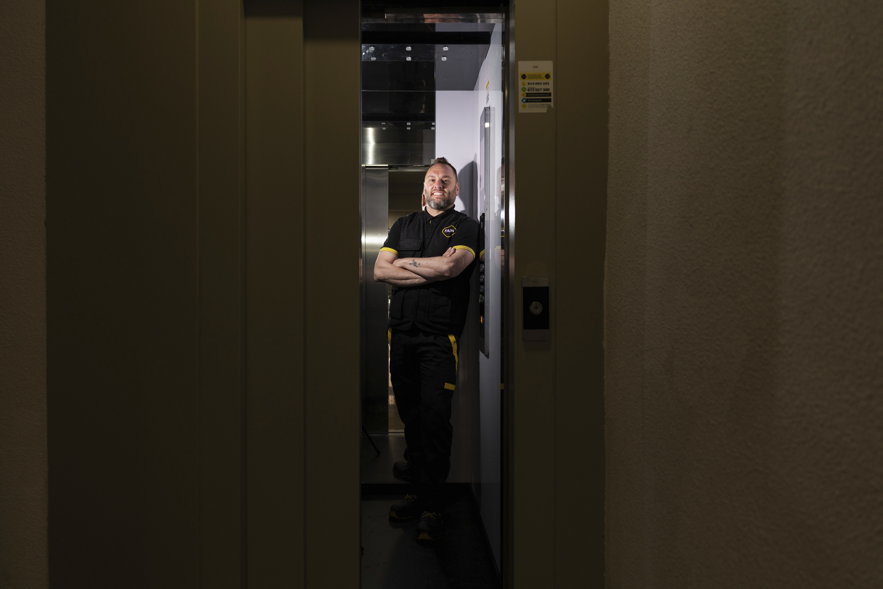 La respuesta excepcional de un día que también lo fue: "Entré en 14 portales a ver si había gente atrapada en el ascensor"