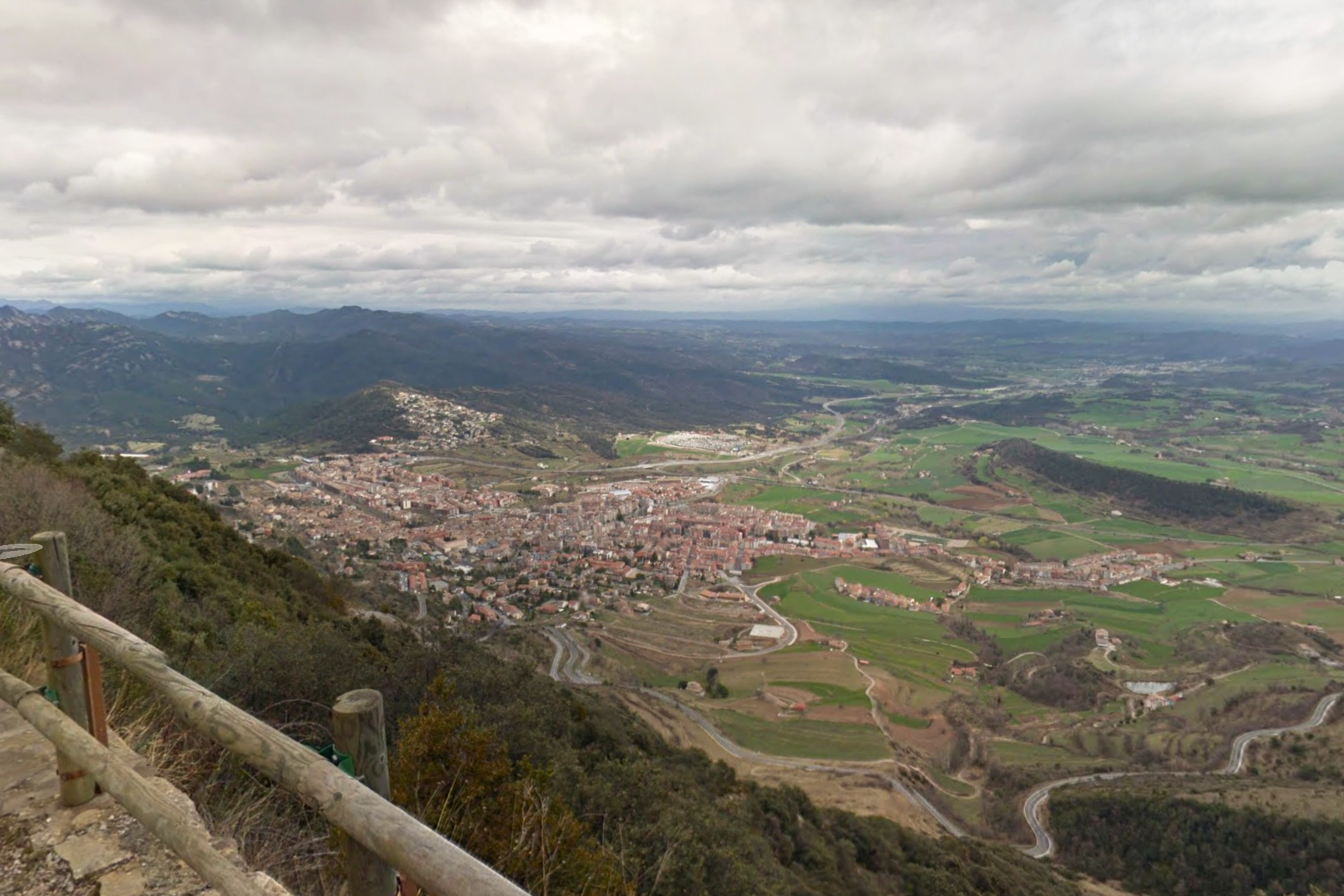 Las mejores vistas de Cataluña las podrás disfrutar desde un santuario: a una hora y media de Barcelona y vistas a impresionantes acantilados