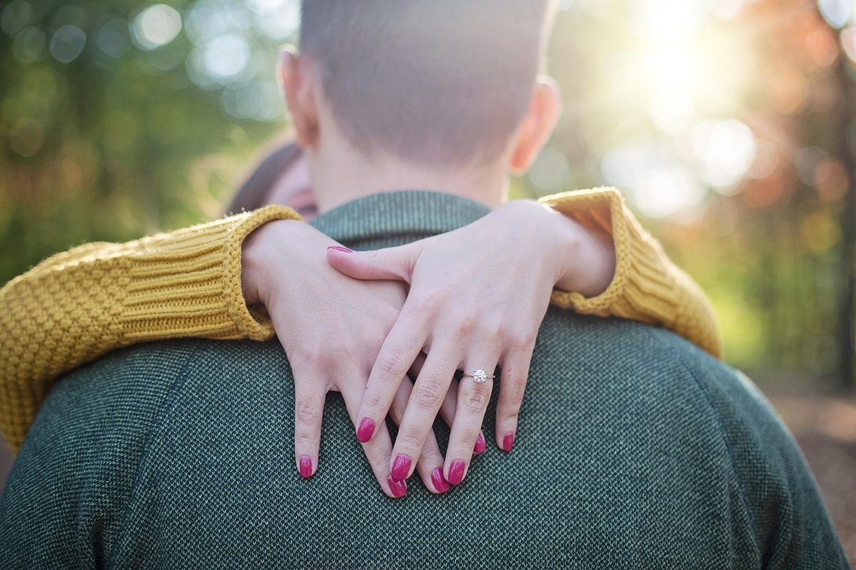 Confirmado: el permiso retribuido de 15 días naturales por hacerse pareja de hecho ya es una realidad legal idéntica al matrimonio