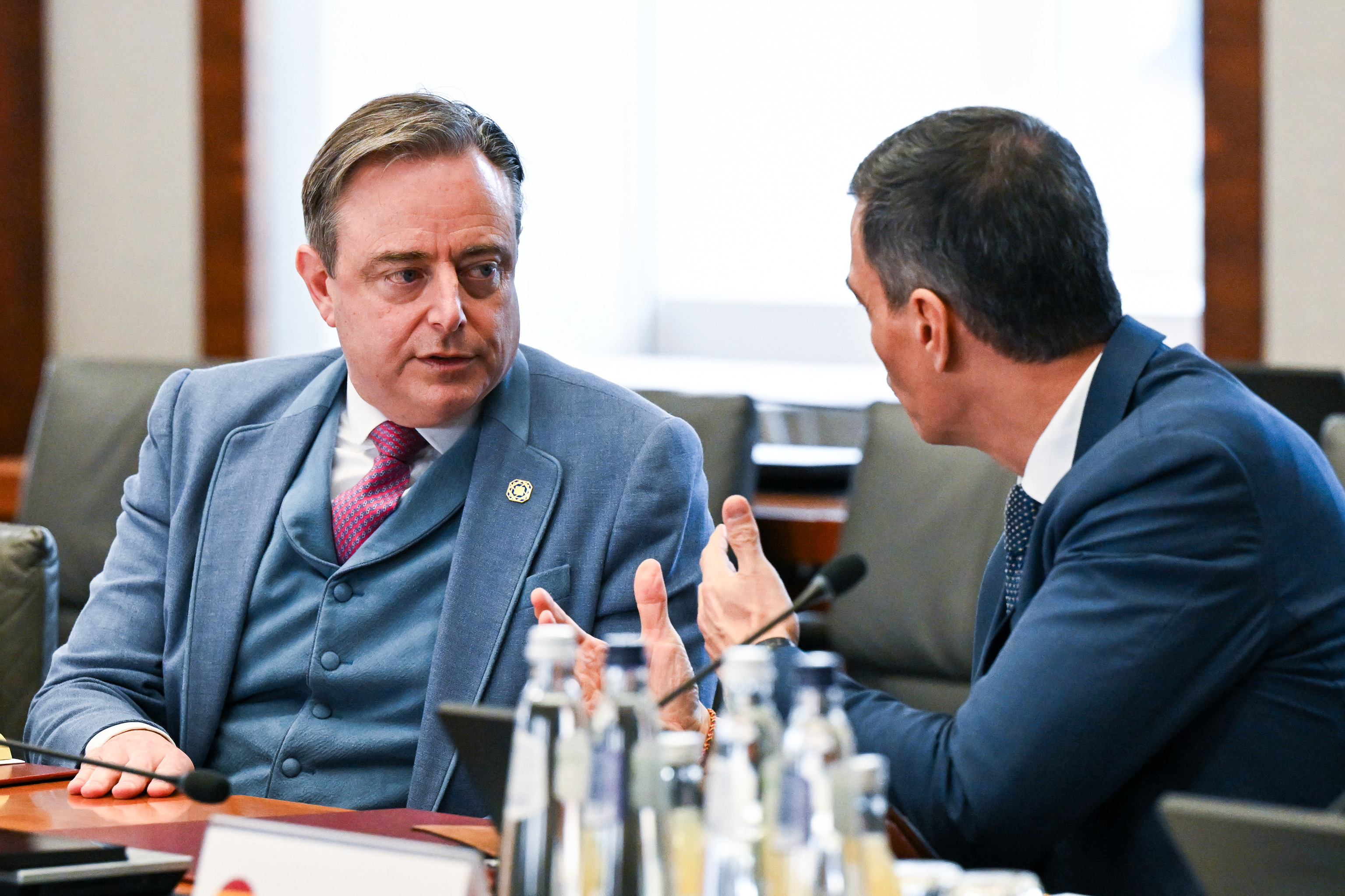 Bélgica frena el apagón nuclear: negocia con Engie la compra de todo el parque del país para alargar la vida útil de las centrales y recuperar las unidades cerradas