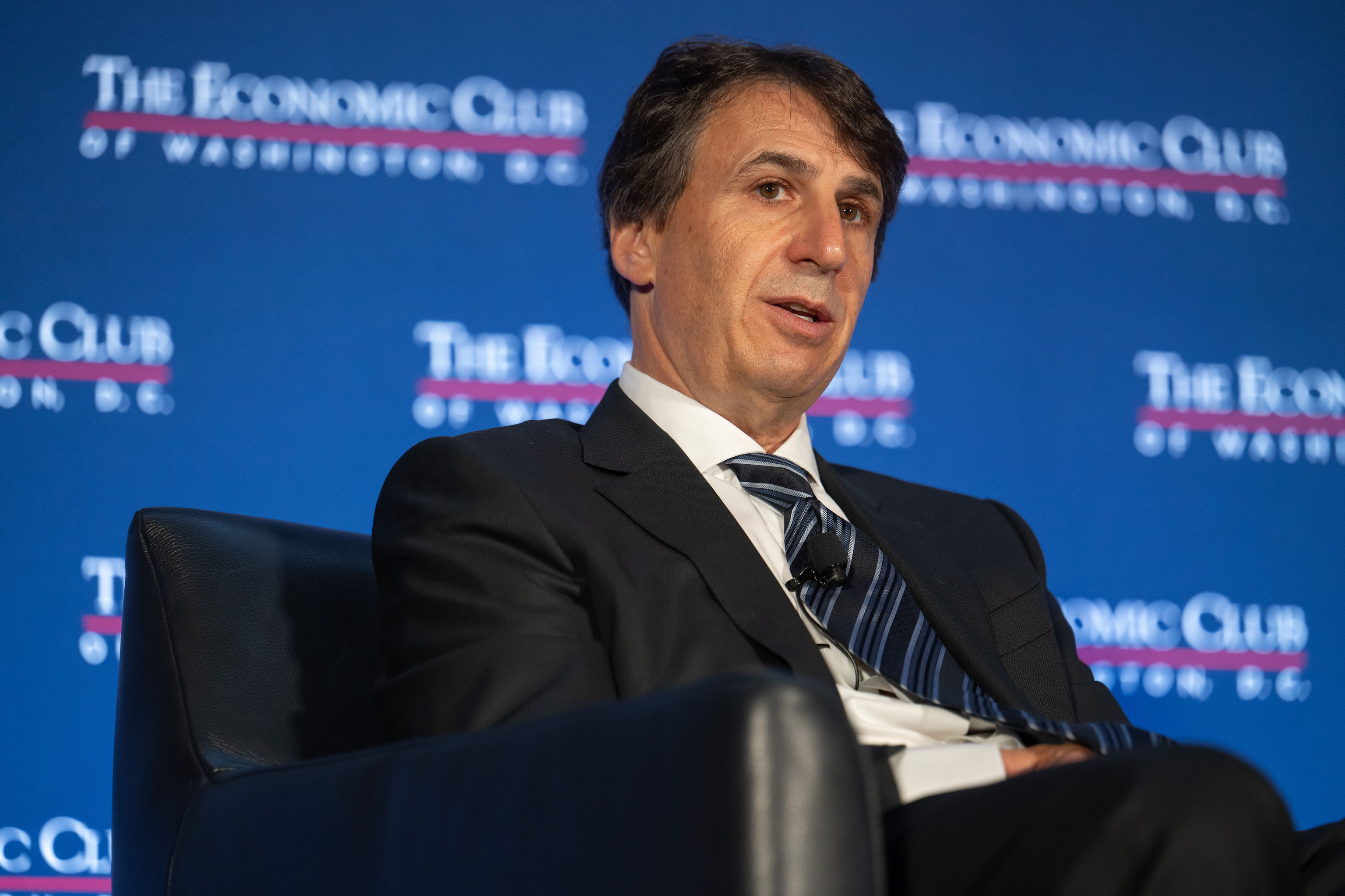Un CEO multimillonario, un pueblo de los Hamptons y la interminable pelea por un chiringuito de mariscos