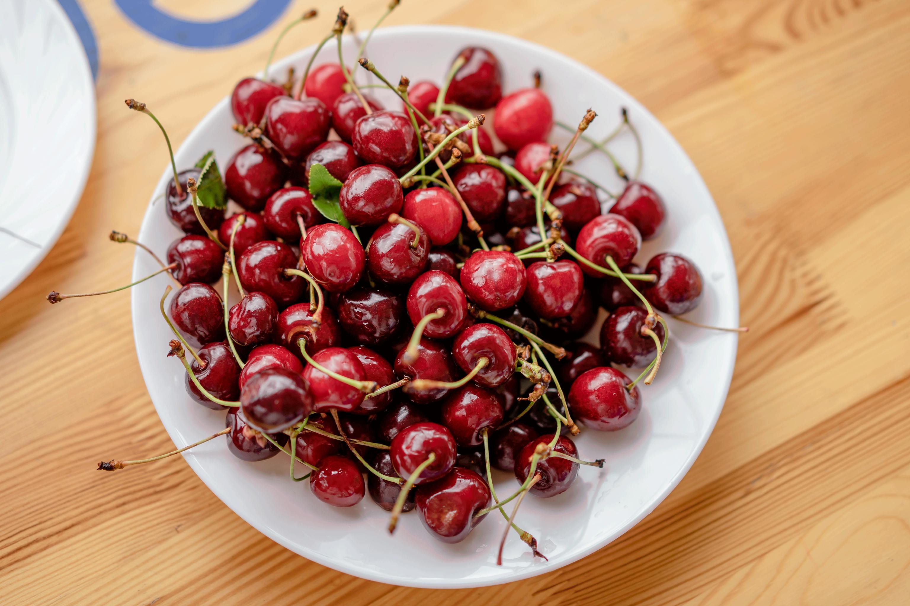 Cerezas: propiedades, beneficios y calorías de este fruto
