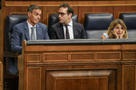 Moncloa presume de "estabilidad razonable" mientras reduce a 179 su previsión de medidas para este año