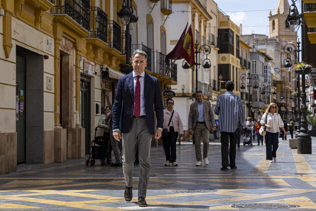 Fulgencio Gil Jódar, alcalde de Lorca: "Hoy tenemos una ciudad mucho mejor de la que teníamos"