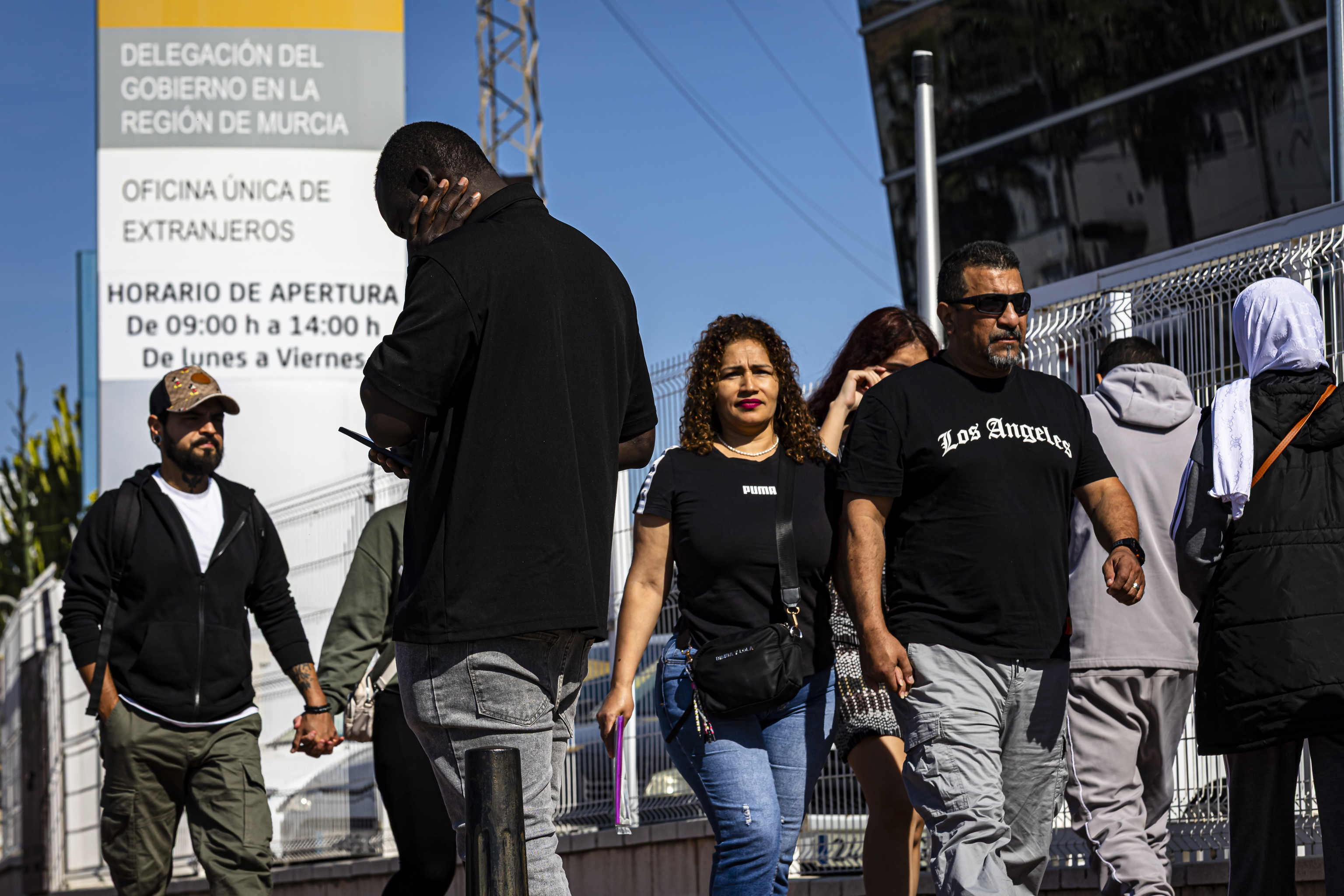 La natalidad de la inmigración se 'españoliza' y cae un tercio en 15 años
