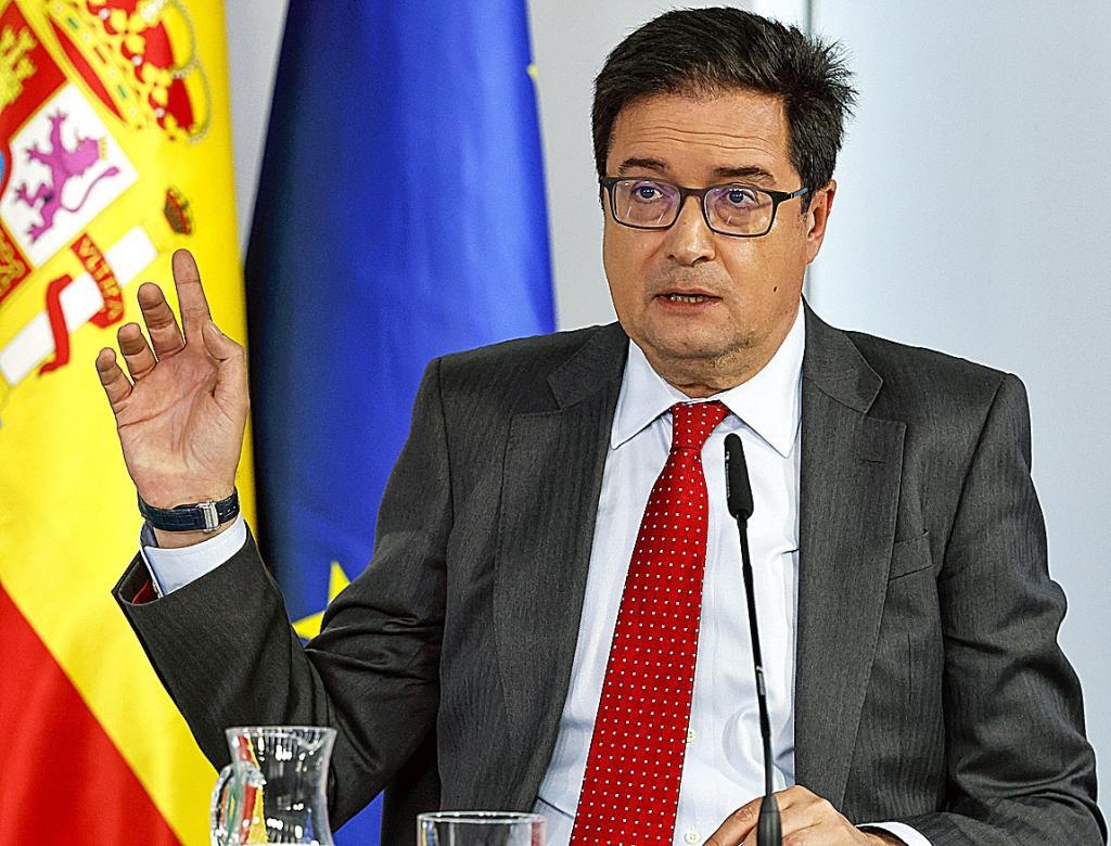 ¿Qué va a pasar ahora con los interinos en España? El Gobierno dice que es un problema de las CCAA que es donde reside el abuso de temporalidad en lo público