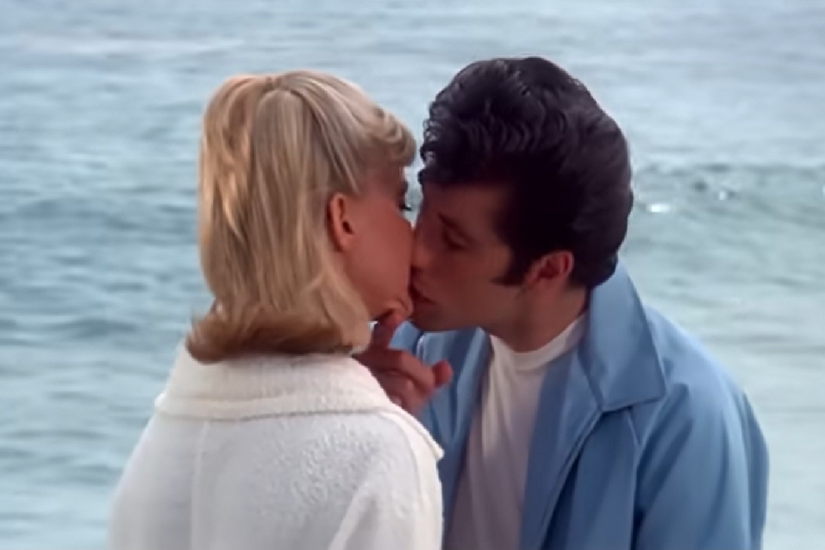 El verdadero motivo por el que John Travolta y Olivia Newton-John no pudieron ser pareja tras 'Grease', según una biografía