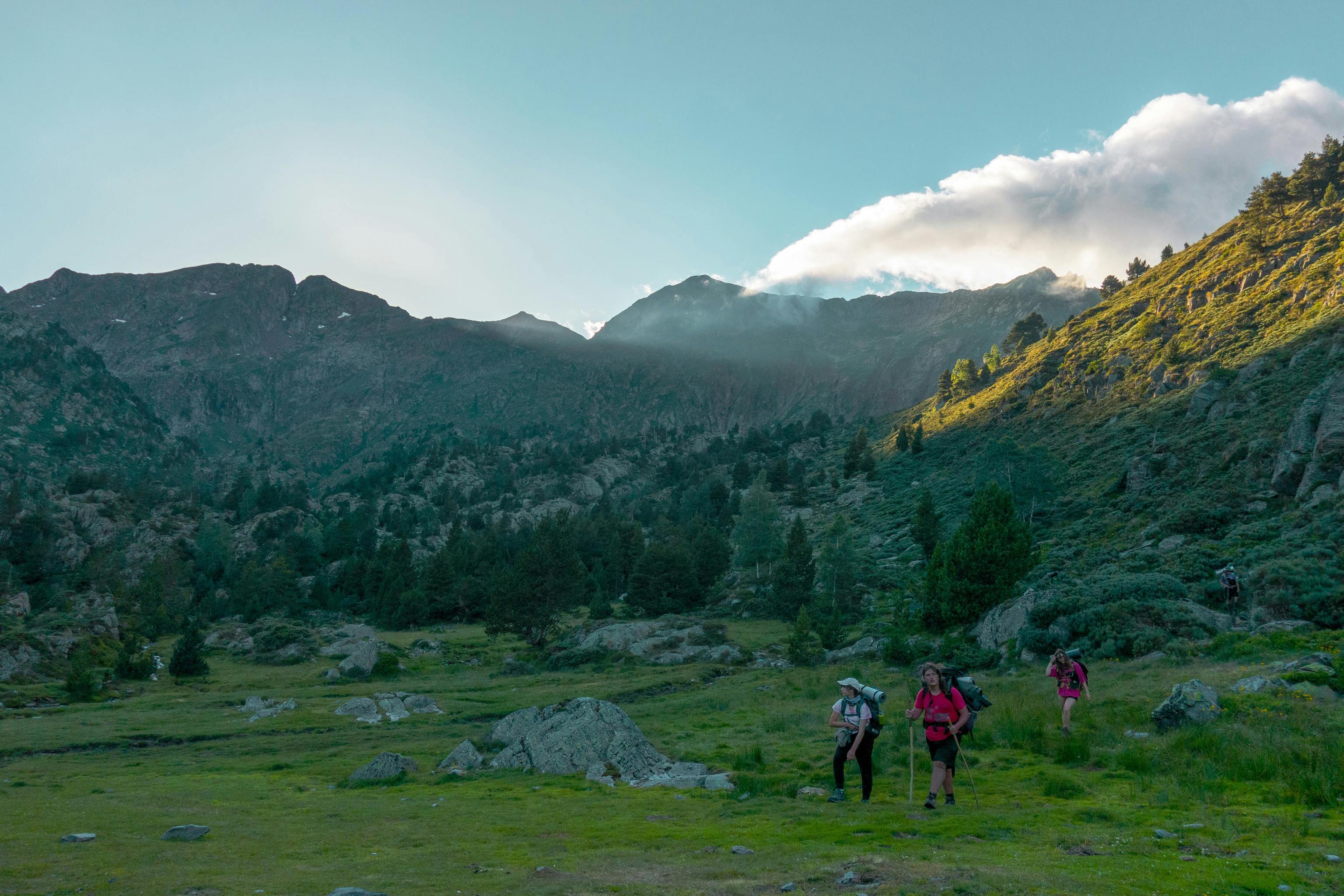 Las 4 excursiones mejor valoradas de Cataluña según Wikiloc: de los Bufadors de Beví a la ruta del pantano de Vallvidriera