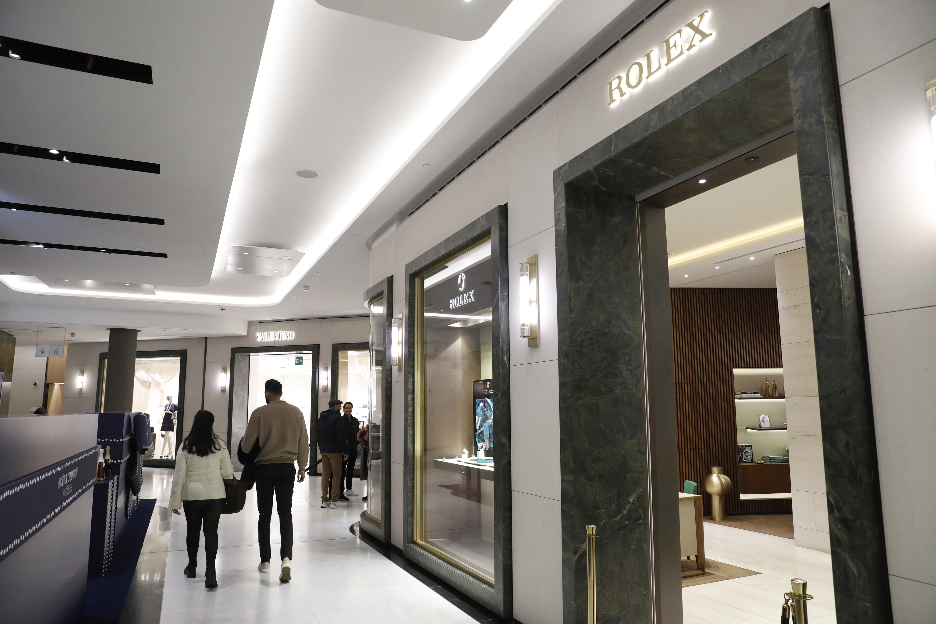La Galería Canalejas no logra eclipsar a la Milla de Oro madrileña, que se mantiene como reina del 'shopping' de lujo