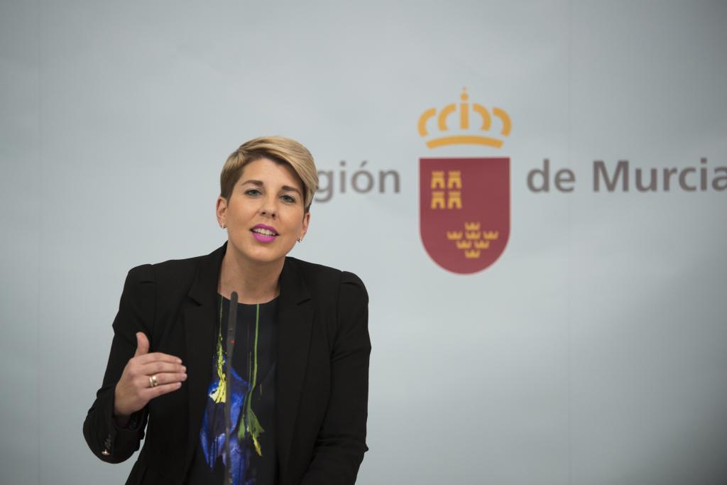 Movimiento Ciudadano de Cartagena, PSOE y Sí Cartagena presentan una moción de censura contra la alcaldesa popular, Noelia Arroyo La regidora se había quedado en minoría parlamentaria tras la salida del gobierno del ex vicealcalde de VOX, Diego Salinas y de su compañera Beatriz Sánchez del Álamo, ambos concejales no adscritos Leer