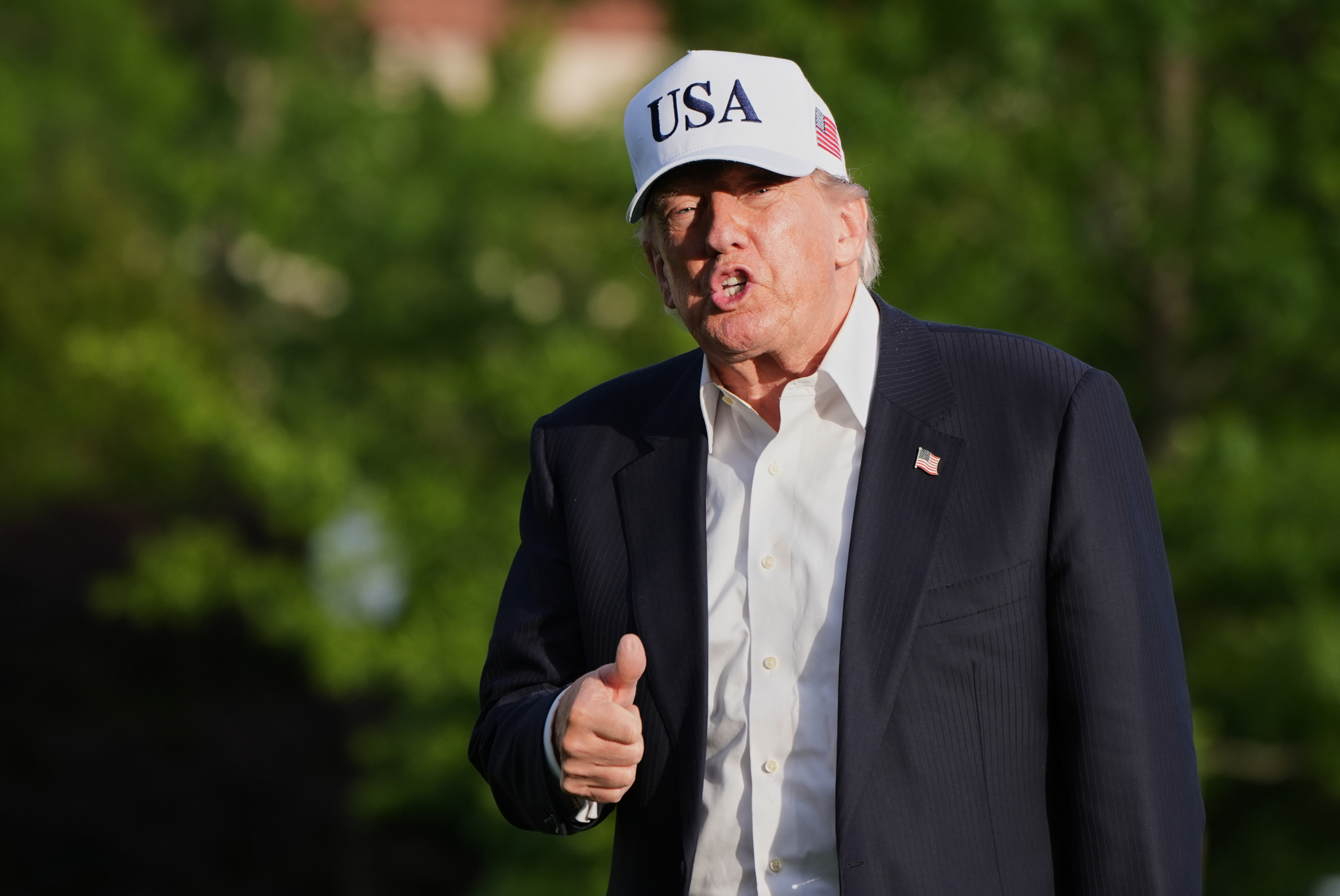 Donald Trump anuncia que suspende un ataque planeado contra Irán a petición de sus aliados árabes