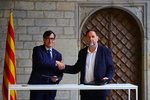Illa y Junqueras pactan 100 millones para el catalán y más financiación para que la Agencia Tributaria catalana pueda recaudar el IRPF en el futuro