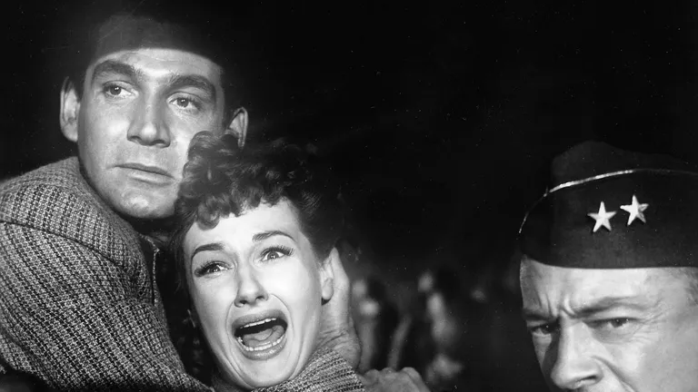 Muere a los 96 años Ann Robinson, actriz de 'La guerra de los mundos'