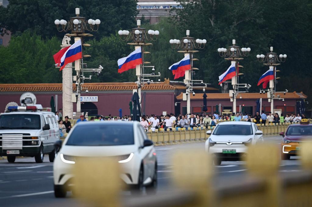Xi Jinping recibe de nuevo a Putin. De rivales fronterizos a brindar con vodka: la larga marcha entre Moscú y Pekín