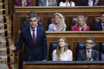 Sánchez da "todo el apoyo" a Zapatero y recupera contra el PP todos los 'clásicos': la foto del "narco", la guerra de Irak y el 11-M