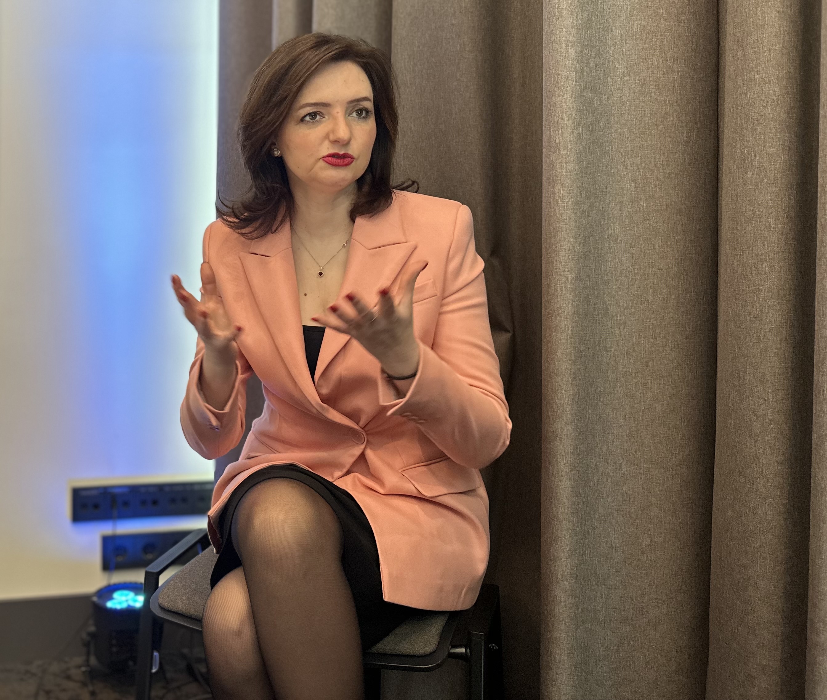 Mariana Betsa, viceministra de Asuntos Exteriores de Ucrania: "Llegará un momento en el que la OTAN necesitará más a Ucrania que Ucrania a la OTAN"