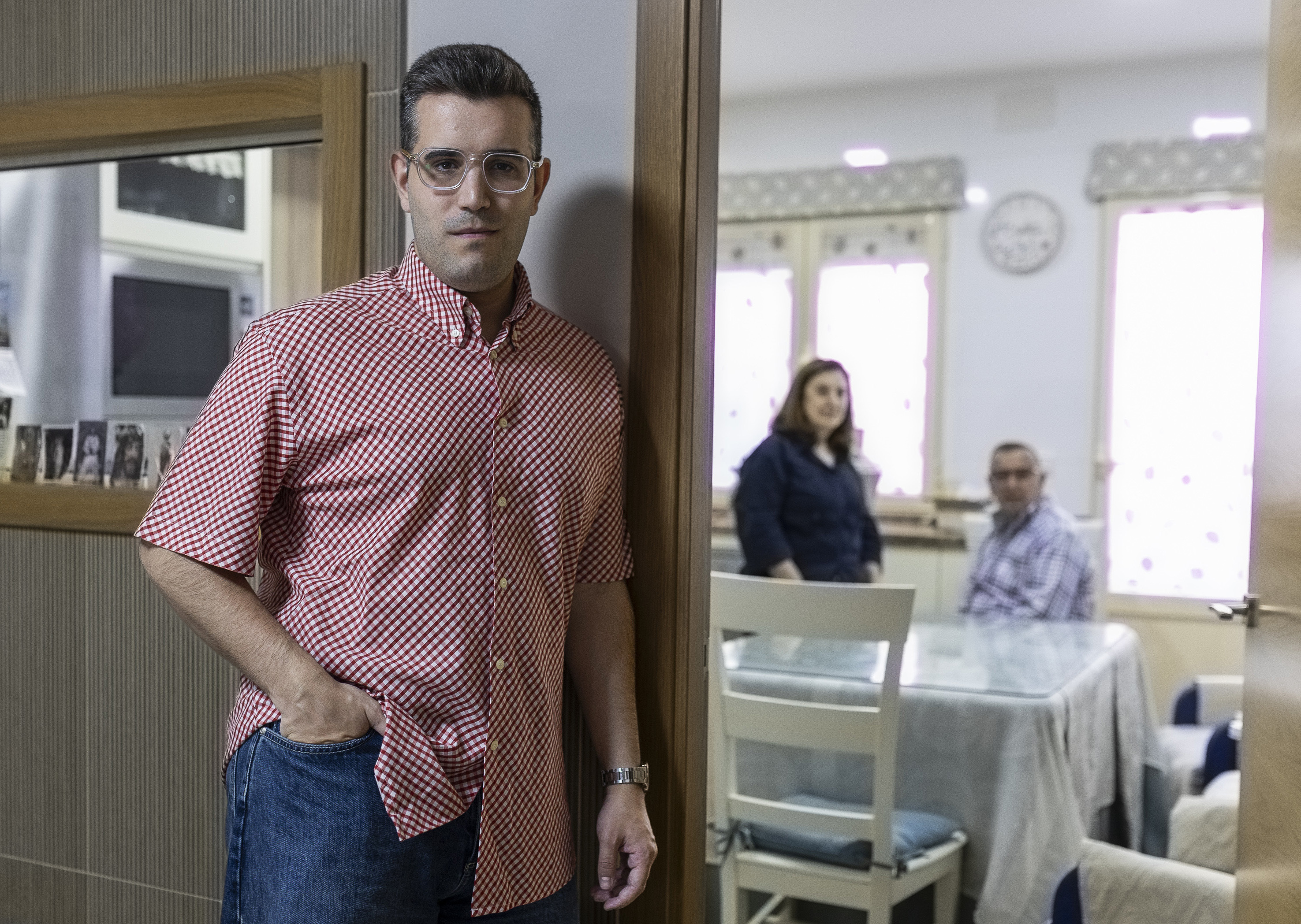 La emancipación vuelve a retrasarse en España: "Con los precios de vivienda que hay ya no te puedes mudar ni a las afueras"