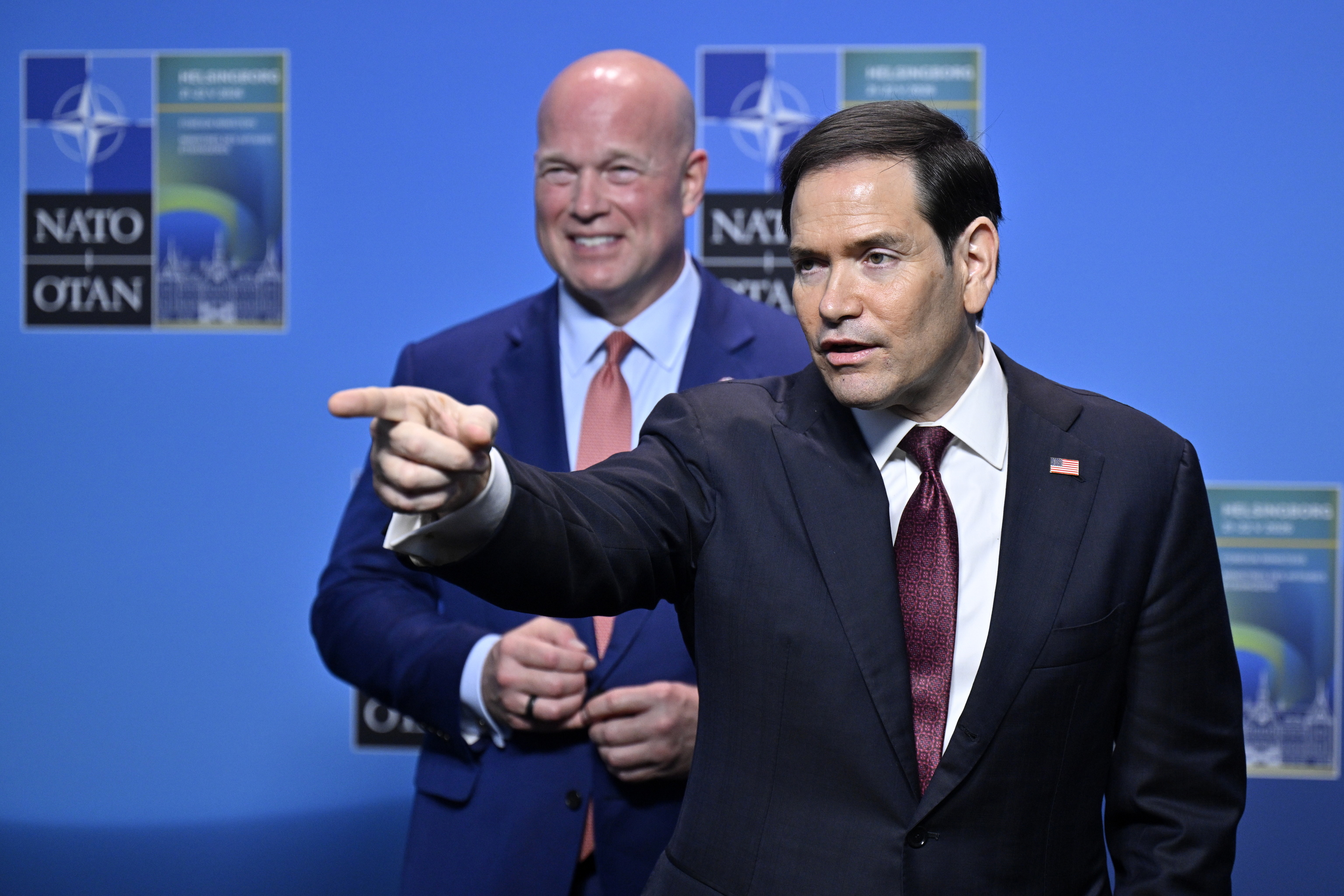 Marco Rubio avisa de lo que le espera a Sánchez en Ankara: Trump está decepcionado con los aliados que no le ayudan en Irán y quiere discutirlo con ellos Y también a Meloni e incluso a Merz, líderes con los que el presidente de EEUU ya ha mostrado su enfado. La presencia del magnate en la cumbre la OTAN, que no siempre estuvo clara, parece ya segura Leer