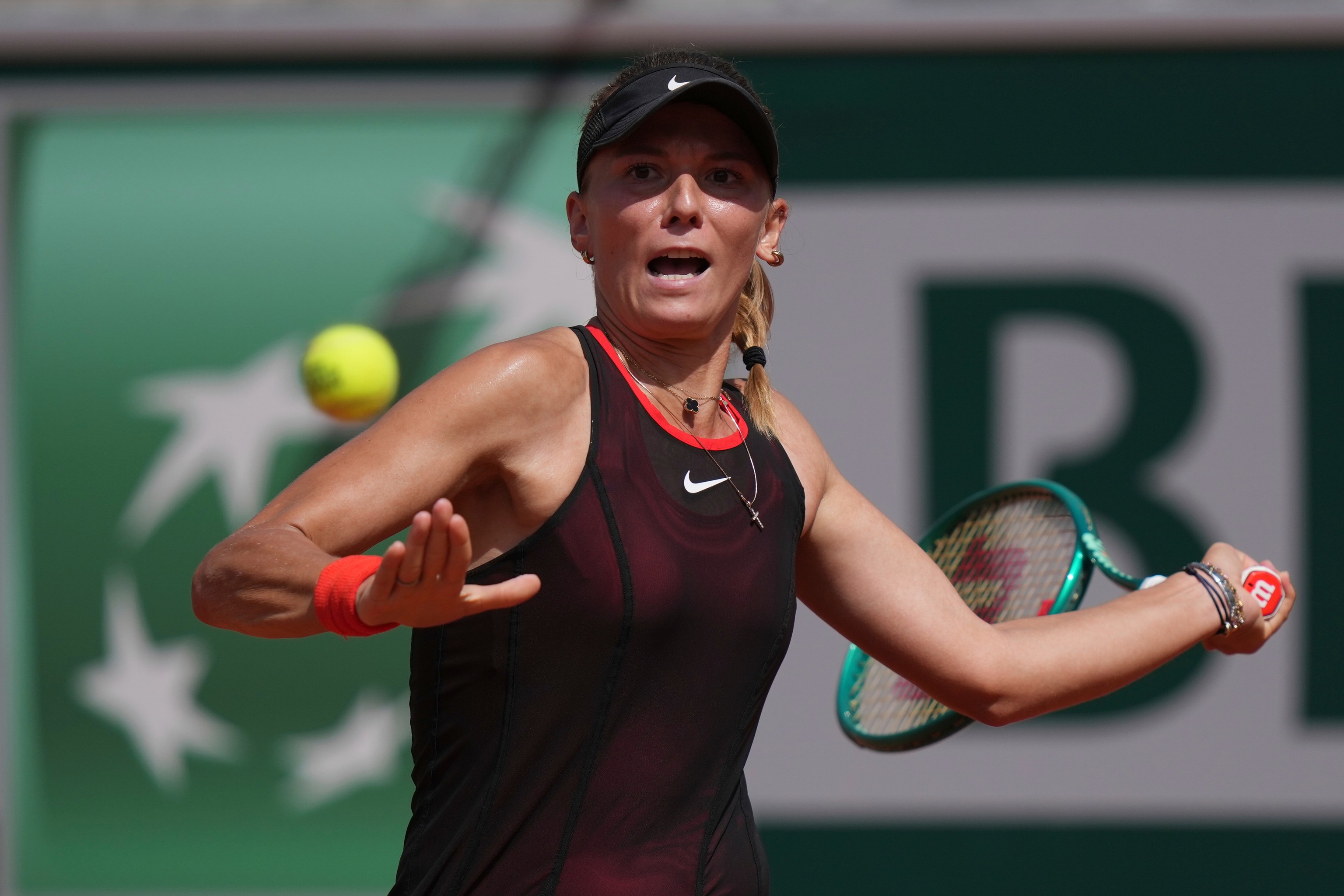 ¿Quién es Oksana Selekhmeteva, la tenista recién nacionalizada española? "En Rusia hace mucho frío"