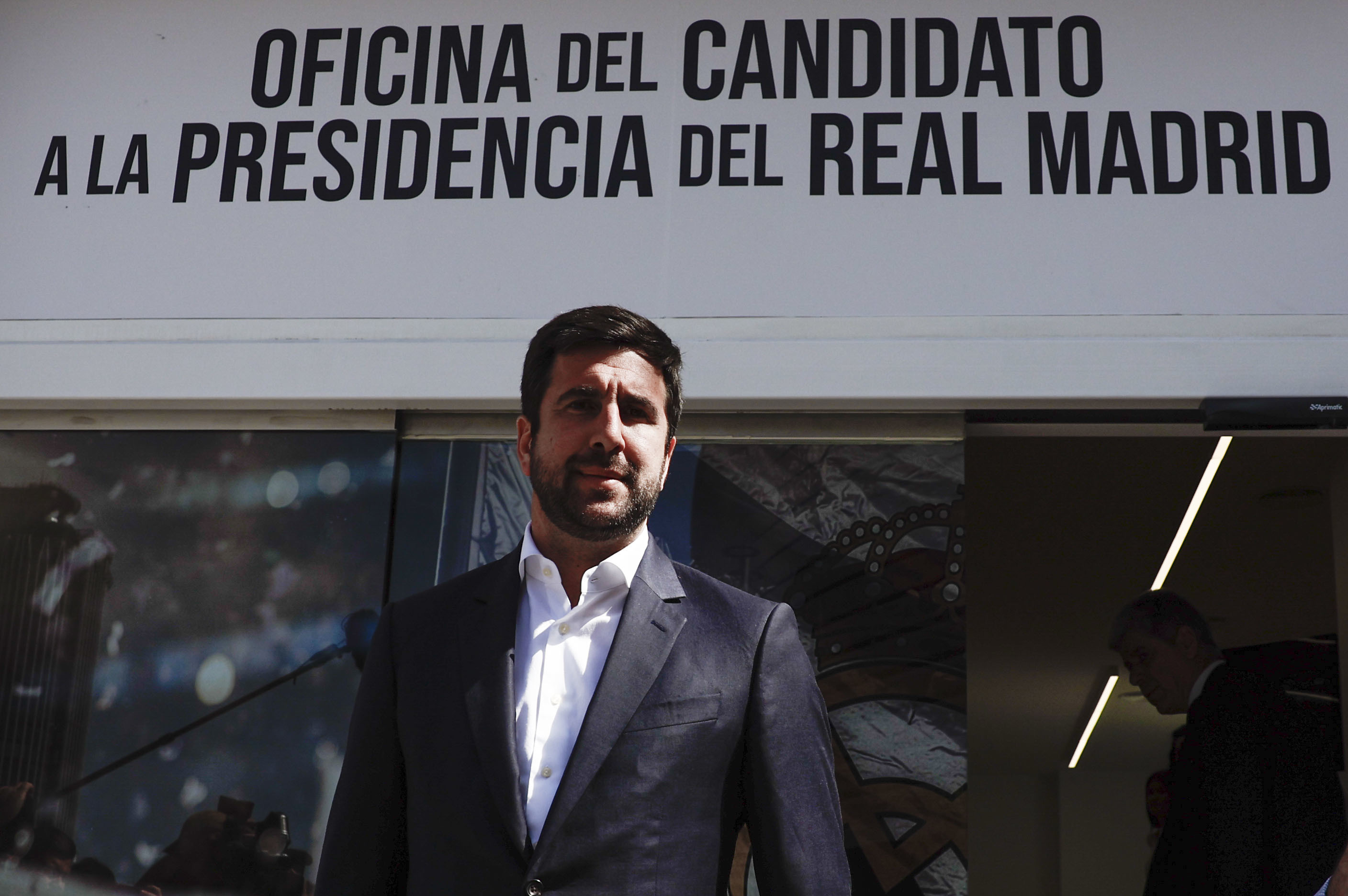 Enrique Riquelme pide a Florentino Pérez un debate y anuncia que el miércoles presentará su proyecto