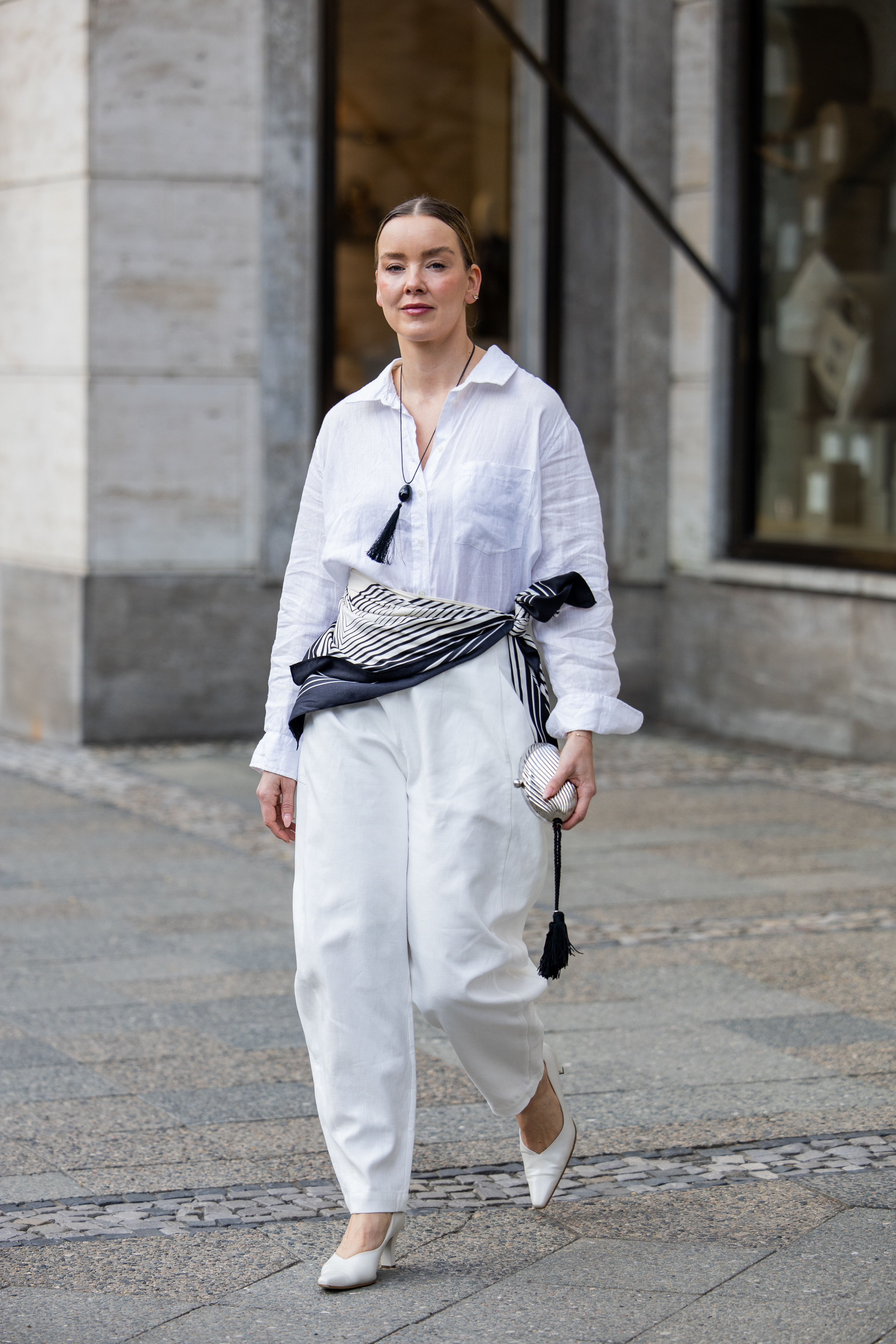 Con razón está obsesionada: nuestra editora de moda no piensa quitarse estos pantalones en todo el verano, aunque parezca un payaso