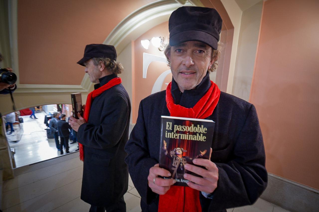 La caída de Juan Carlos Aragón, el dios del Carnaval que en casa era un demonio con Paqui: 