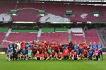 Napoleón, Bach y los 11.500 'locos' con los que el Rayo busca la inmortalidad en Leipzig: "Somos un grupo de amigos que vinimos a jugar una final"