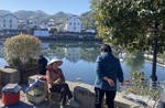 Shen'ao, el pueblo de los centenarios del mismo apellido que retrata el desafío demográfico de China: "Los más jóvenes son los tres policías"