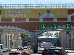 Honores 'exprés' a León XIV ante una agenda copada: Ayuso le entregará en Roma la Medalla de la Comunidad y Almeida la Llave de Oro antes de la Santa Misa