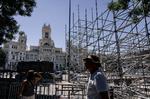 La ruta de Almeida contra el calor: más nebulizadores de agua y los mercados, museos y centros de día como 'refugios'