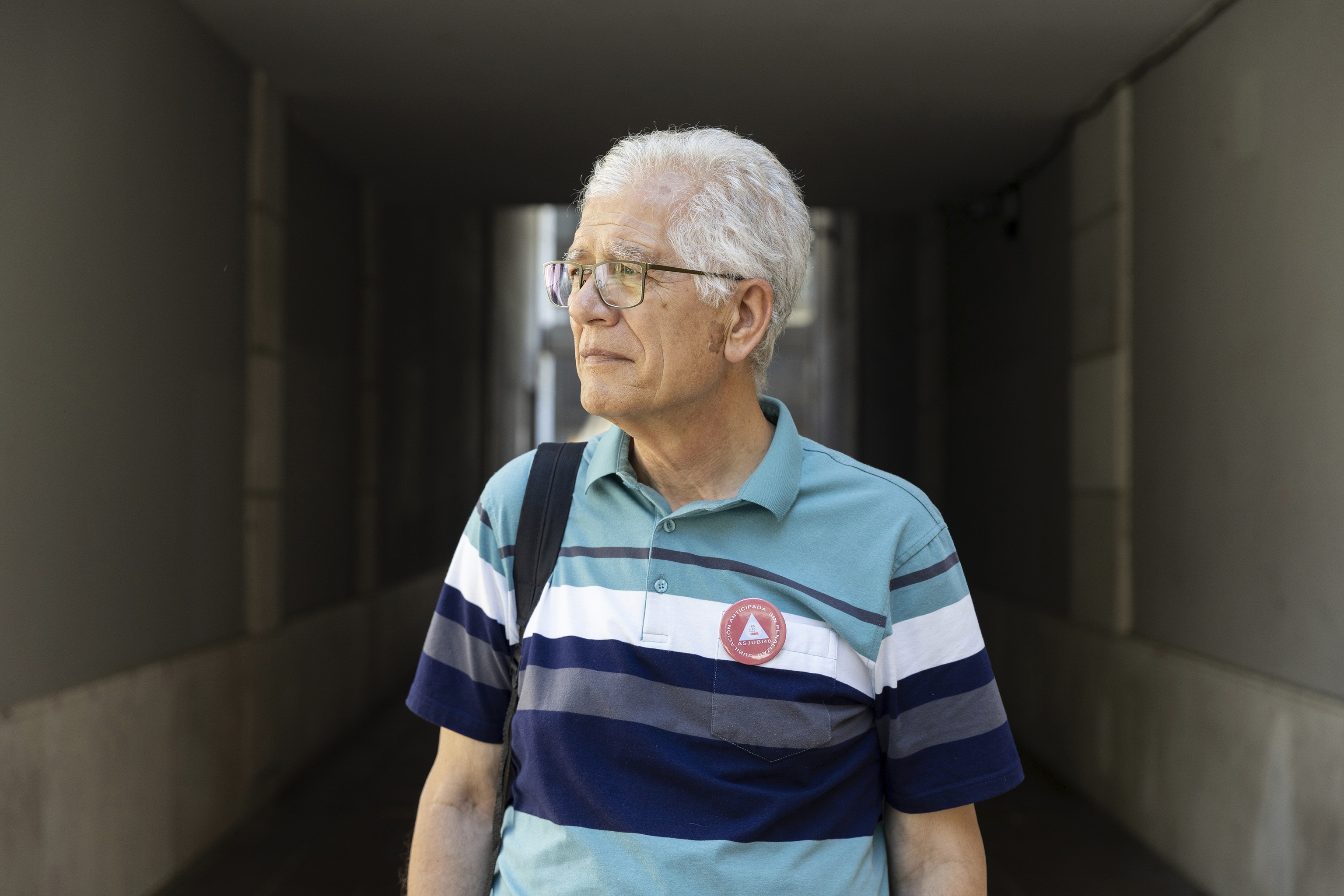 "He cotizado más de 40 años y el Estado me castiga de por vida": 900.000 jubilados exigen al Gobierno que elimine los recortes en sus pensiones antes de que colapse la legislatura