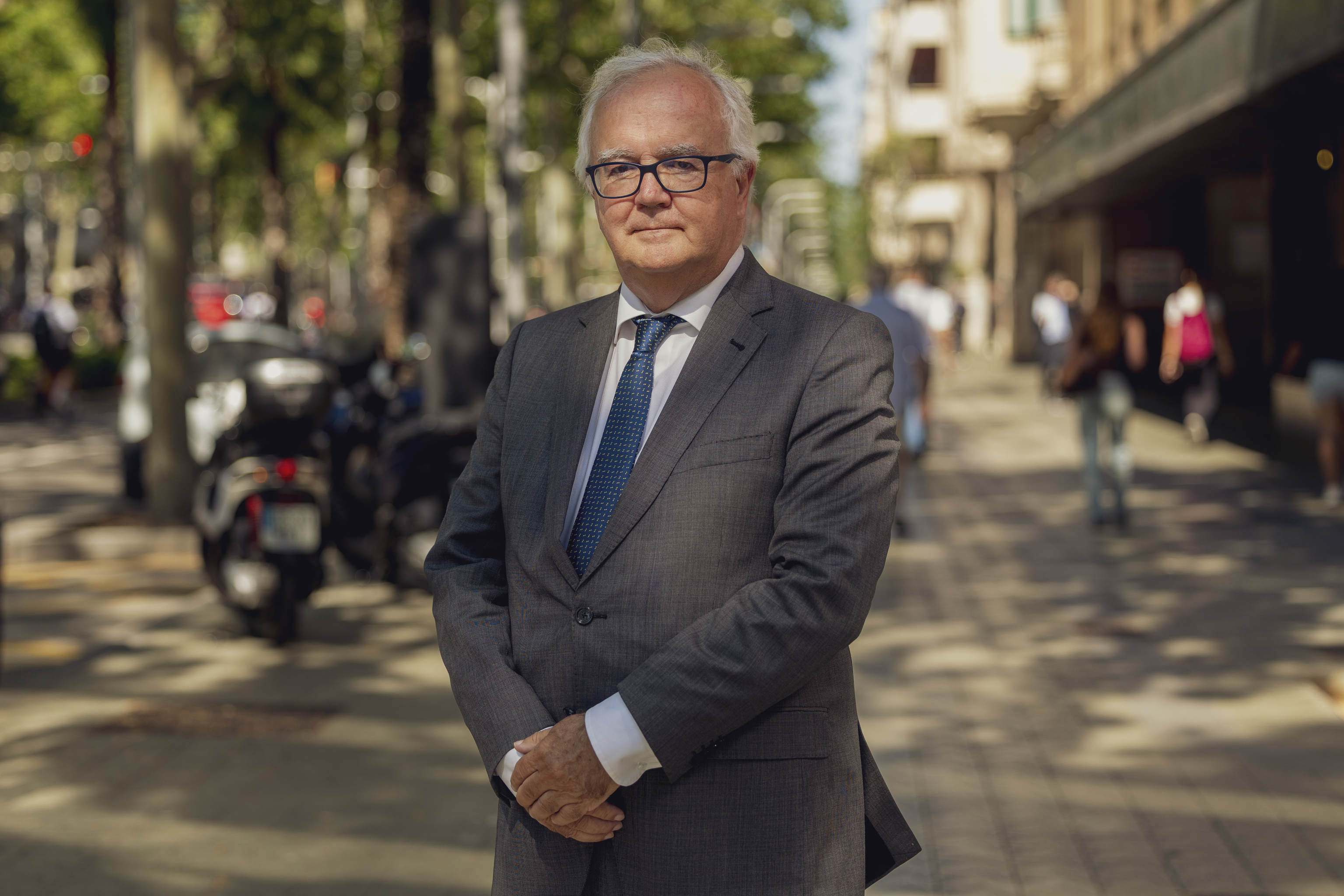 El decano de los notarios catalanes avisa: "España puede convertirse en el paraíso para el blanqueo de dinero"