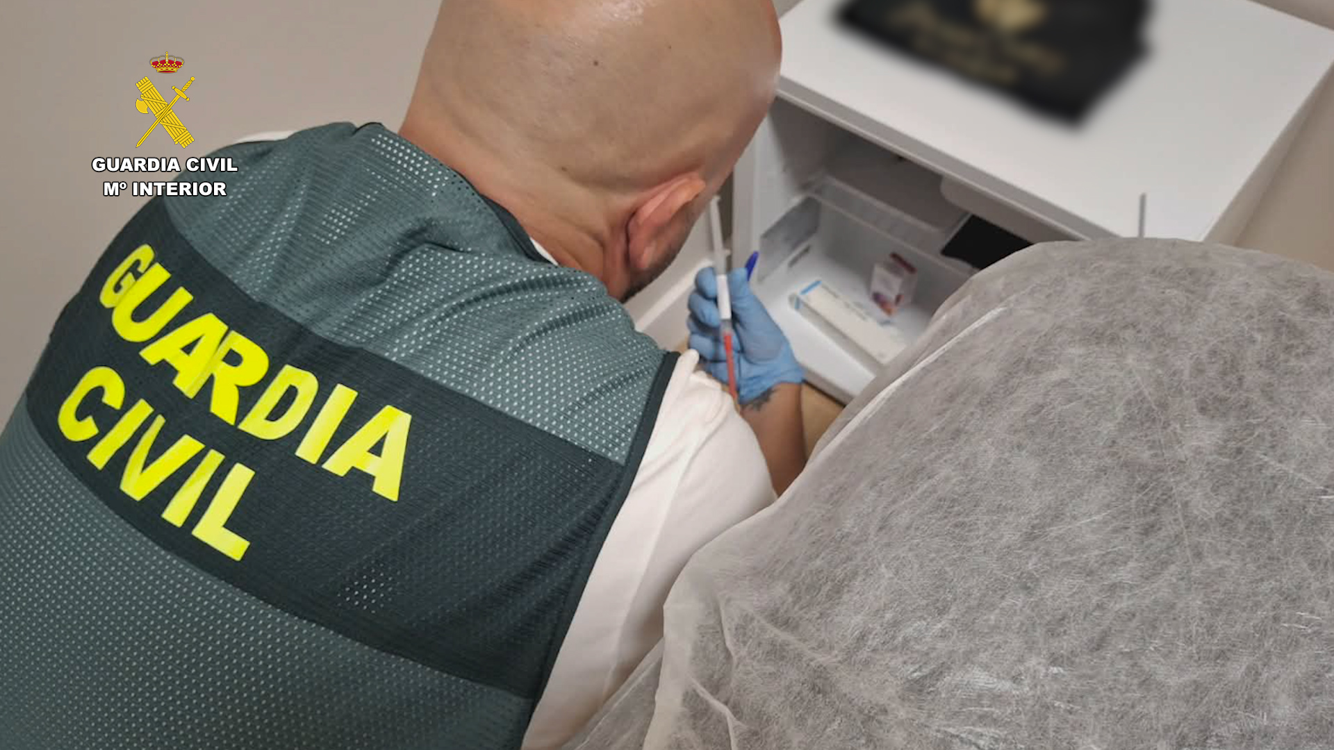 Nueve detenidos y 10.000 dosis de bótox intervenidas en clínicas clandestinas