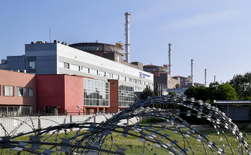 Un dron impacta contra la central nuclear de Zaporiyia