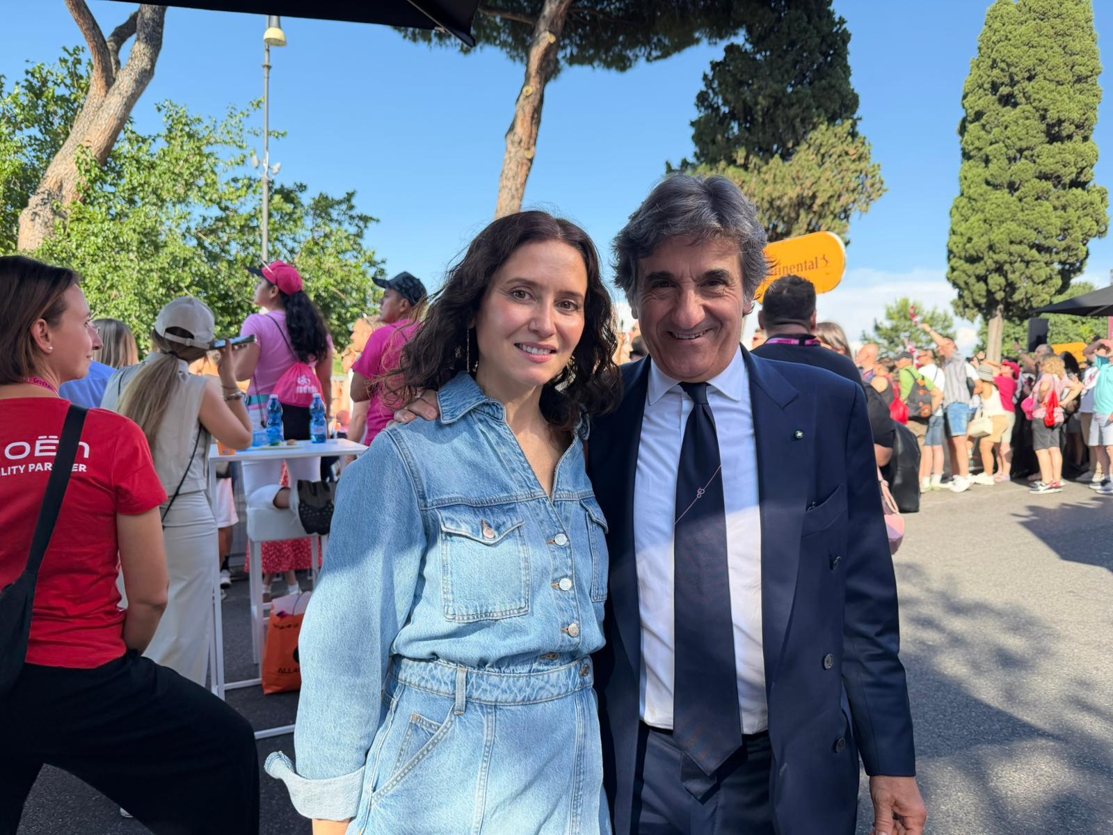 Ayuso, 'la baronesa de Madrid', entrevistada en Italia: "Sánchez es una vergüenza y la suya, una mafia de Estado"