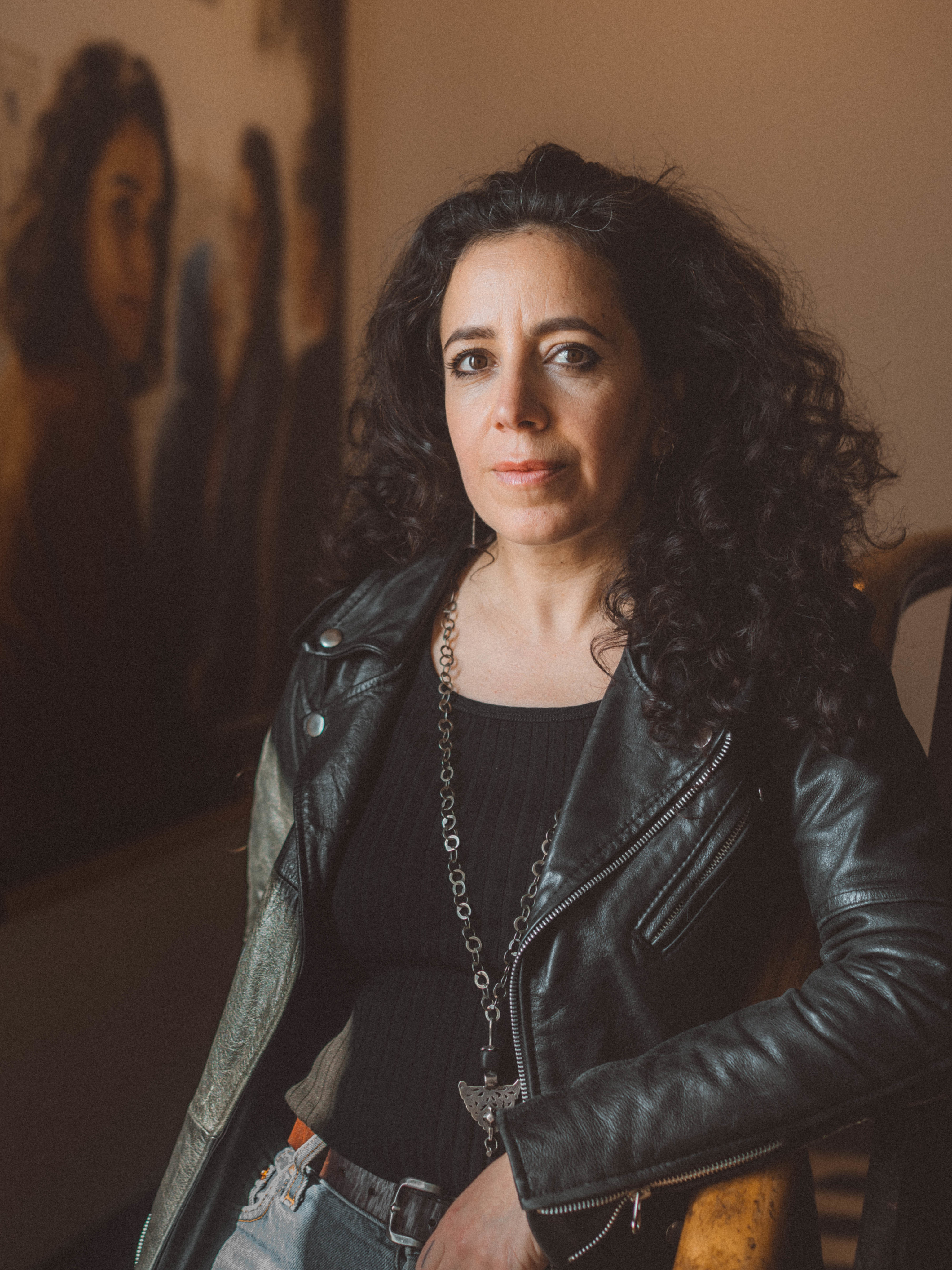 Leyla Bouzid, la primera directora de cine que muestra la homosexualidad femenina en el mundo árabe: "Es arriesgado, pero no tengo miedo"