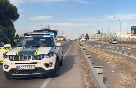 Muere un motorista de 18 años tras chocar de frente con un coche en Parla